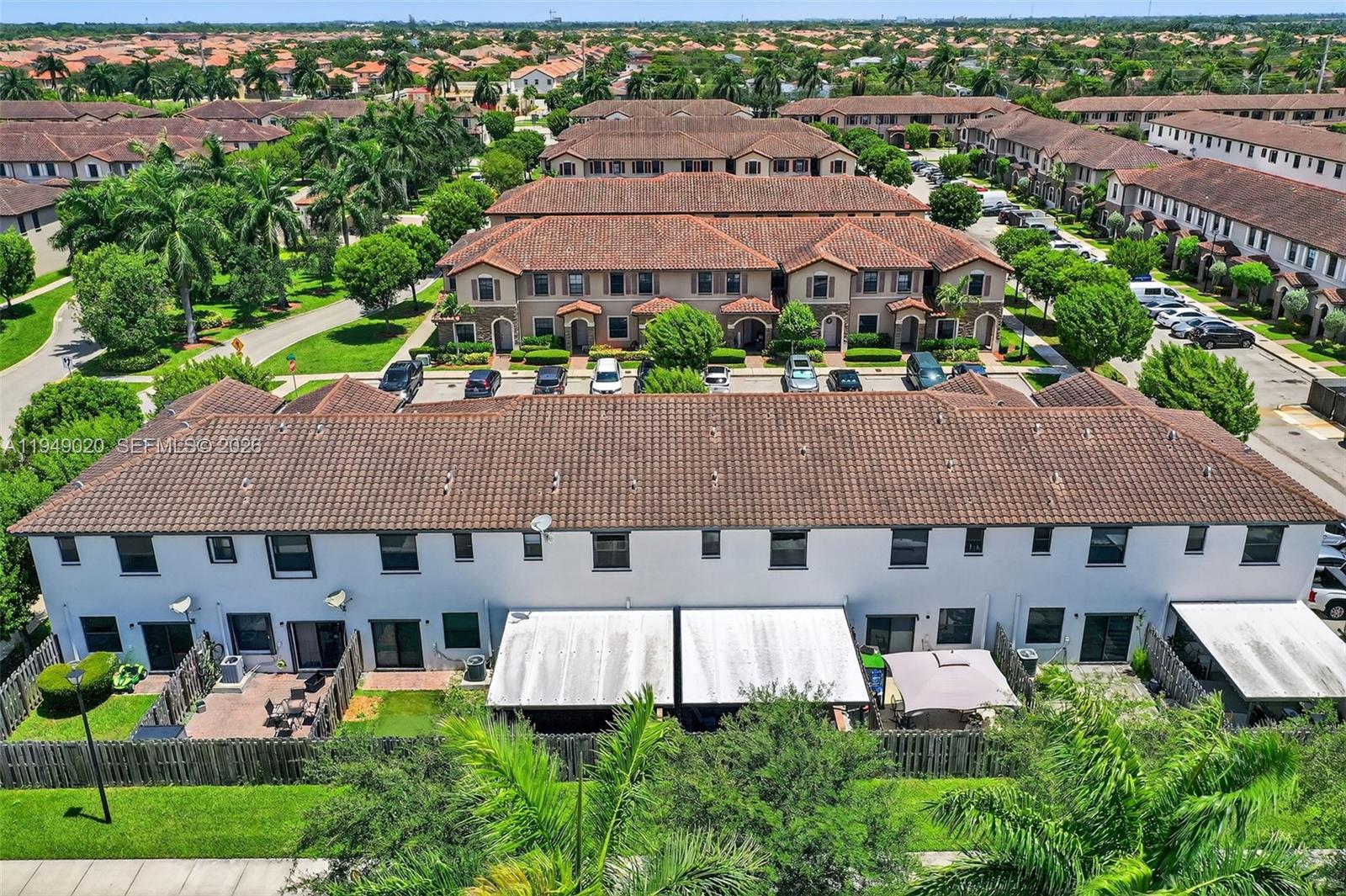 COCO PALM ESTATES - Residential