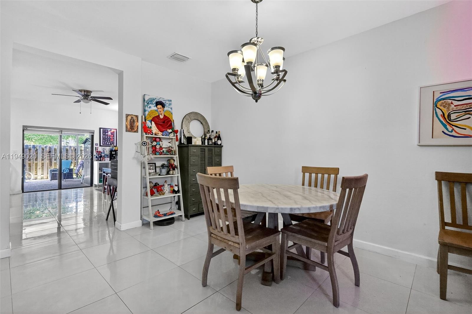 COCO PALM ESTATES - Residential