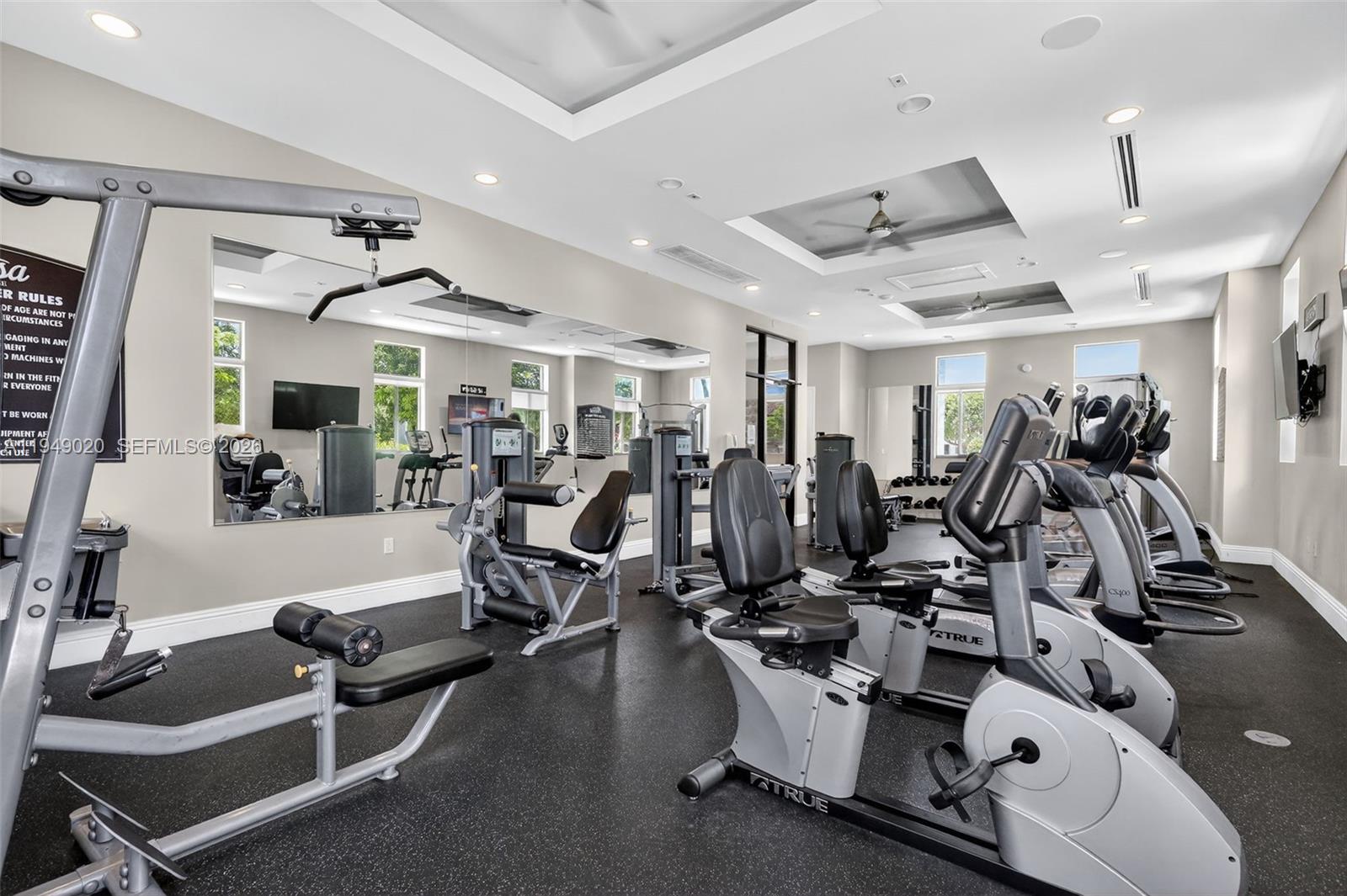 COCO PALM ESTATES - Residential