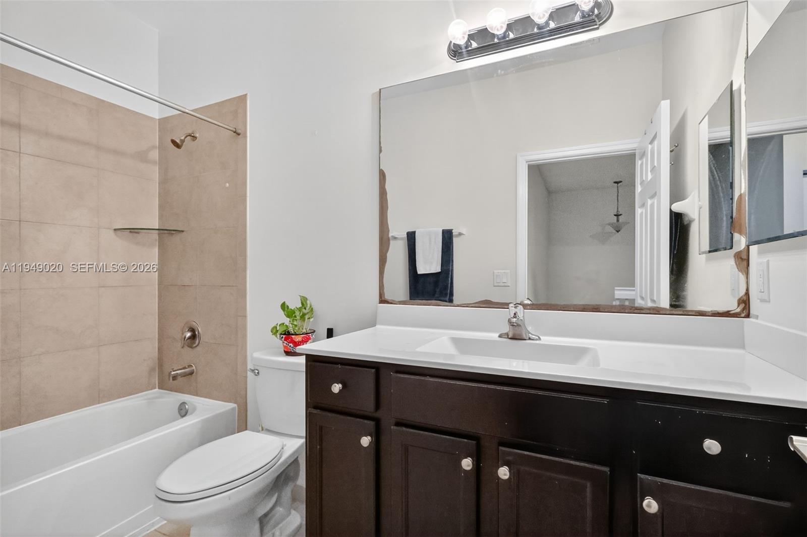 COCO PALM ESTATES - Residential