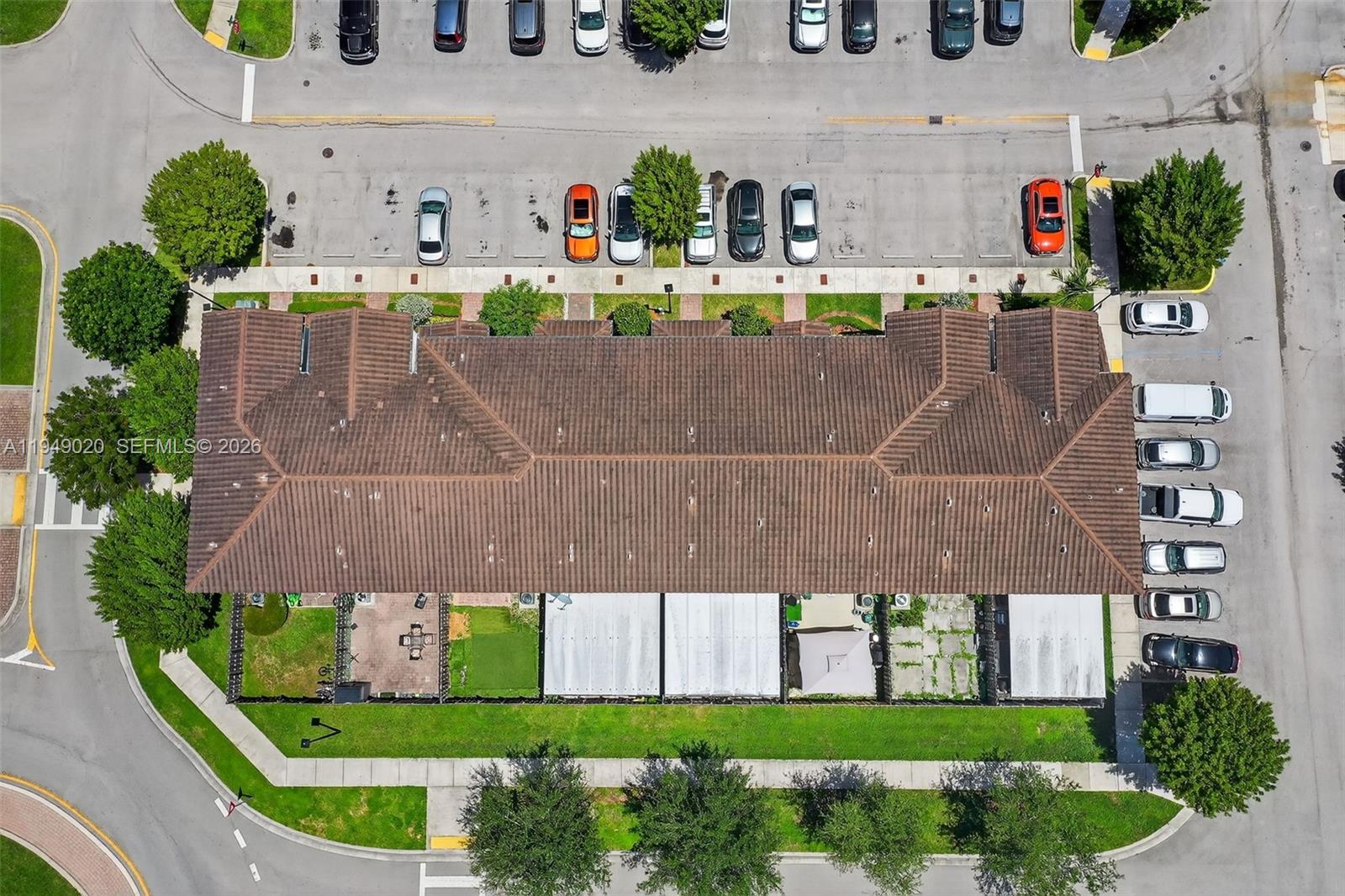 COCO PALM ESTATES - Residential