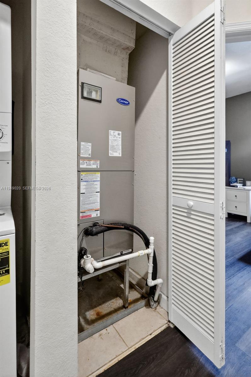 COCO PALM ESTATES - Residential