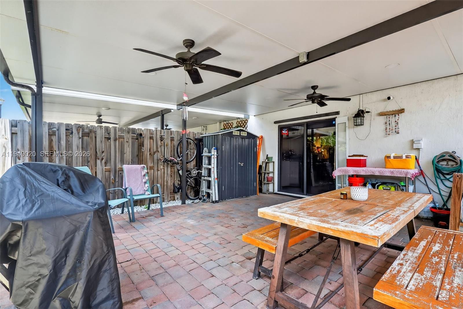 COCO PALM ESTATES - Residential