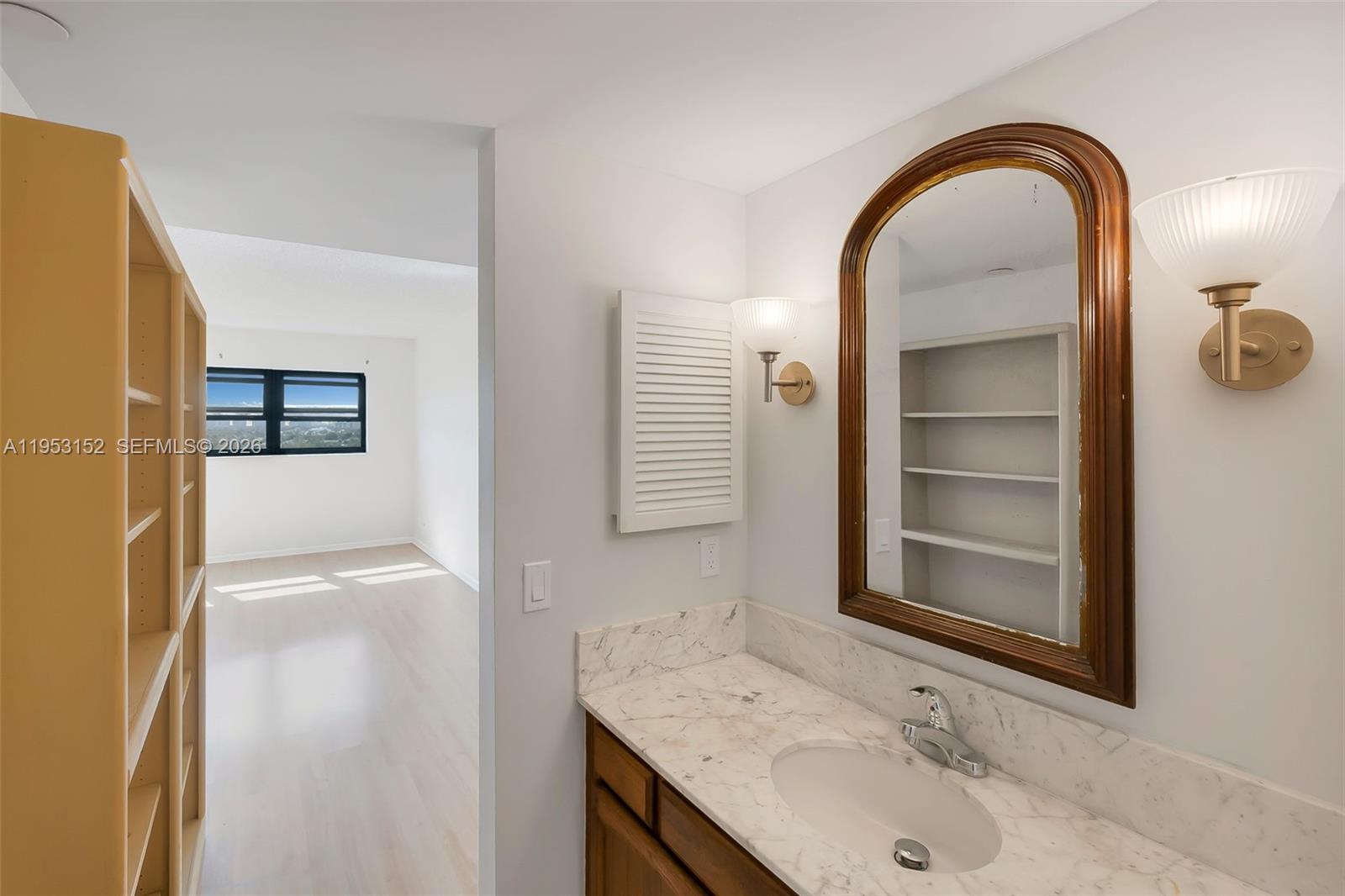 TOWER PORTSMOUTH AT PORT - Residential