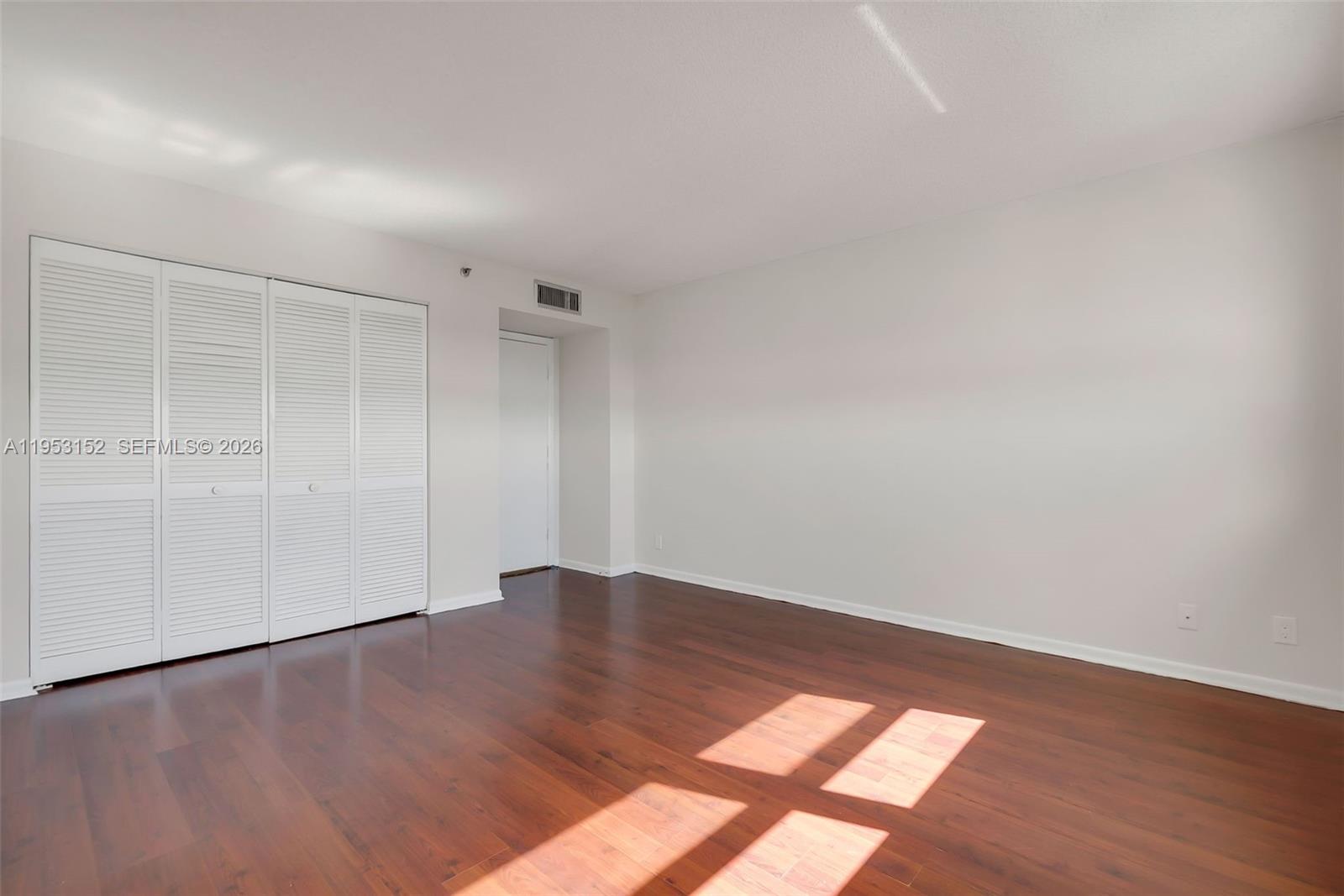 TOWER PORTSMOUTH AT PORT - Residential