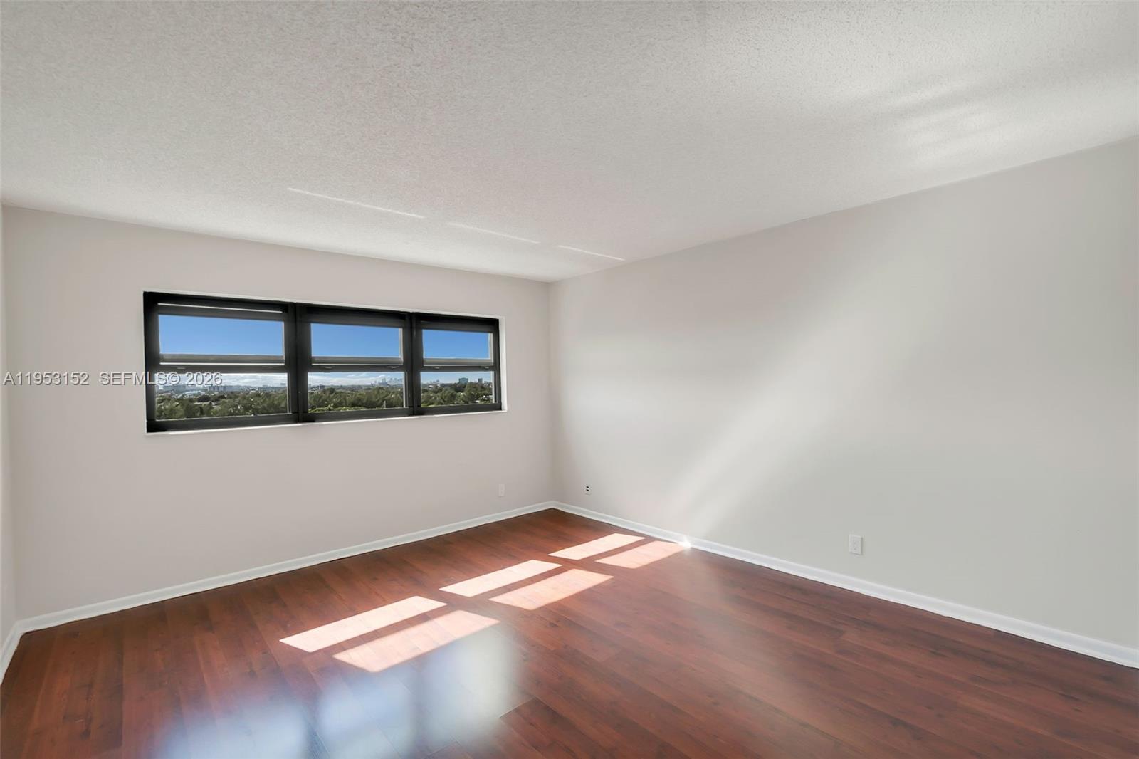 TOWER PORTSMOUTH AT PORT - Residential