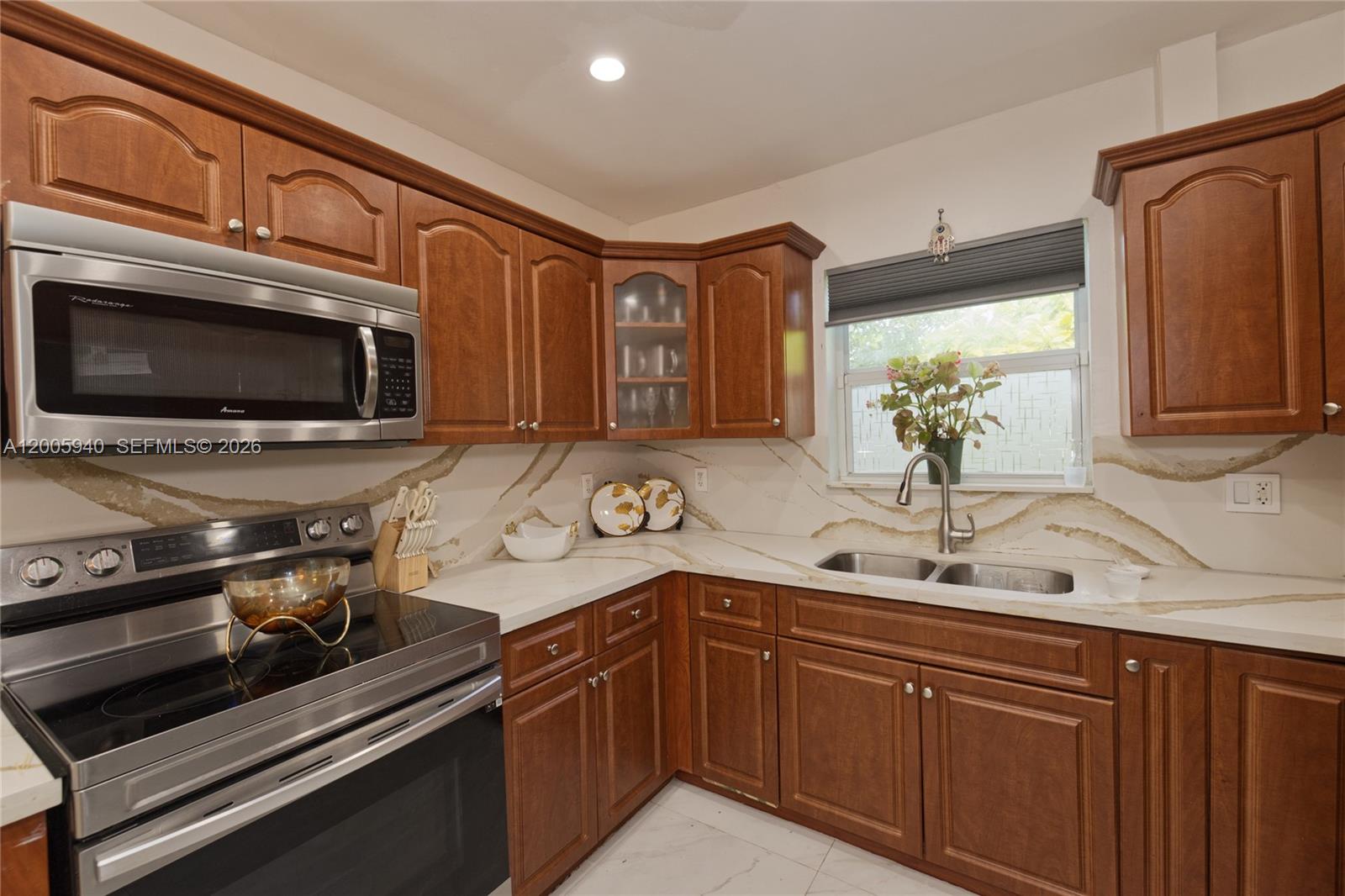 POINCIANNA MANOR SEC 4 - Residential