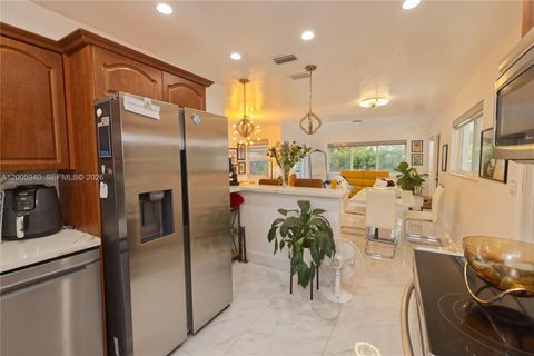 Tiny photo for 795 NE 146th St, North Miami, FL 33161 (MLS # A12005940)