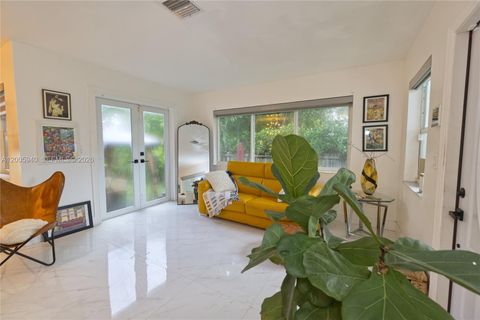 Tiny photo for 795 NE 146th St, North Miami, FL 33161 (MLS # A12005940)