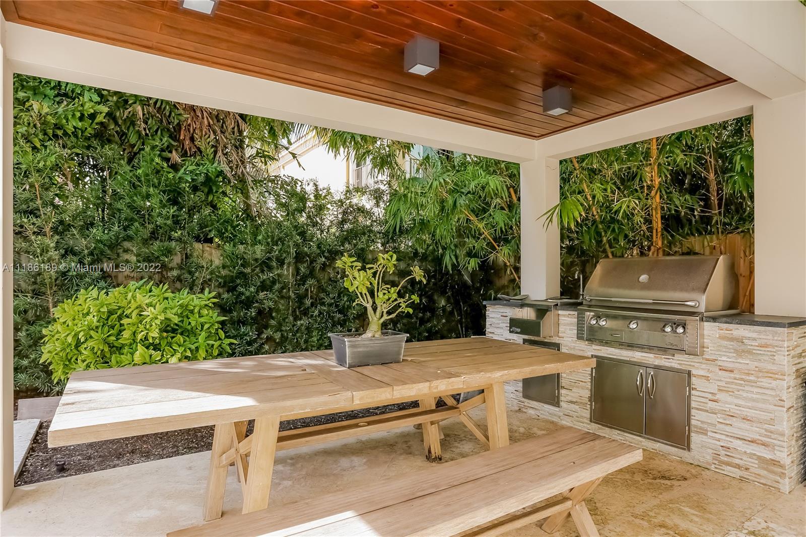 Mashta Island - Residential