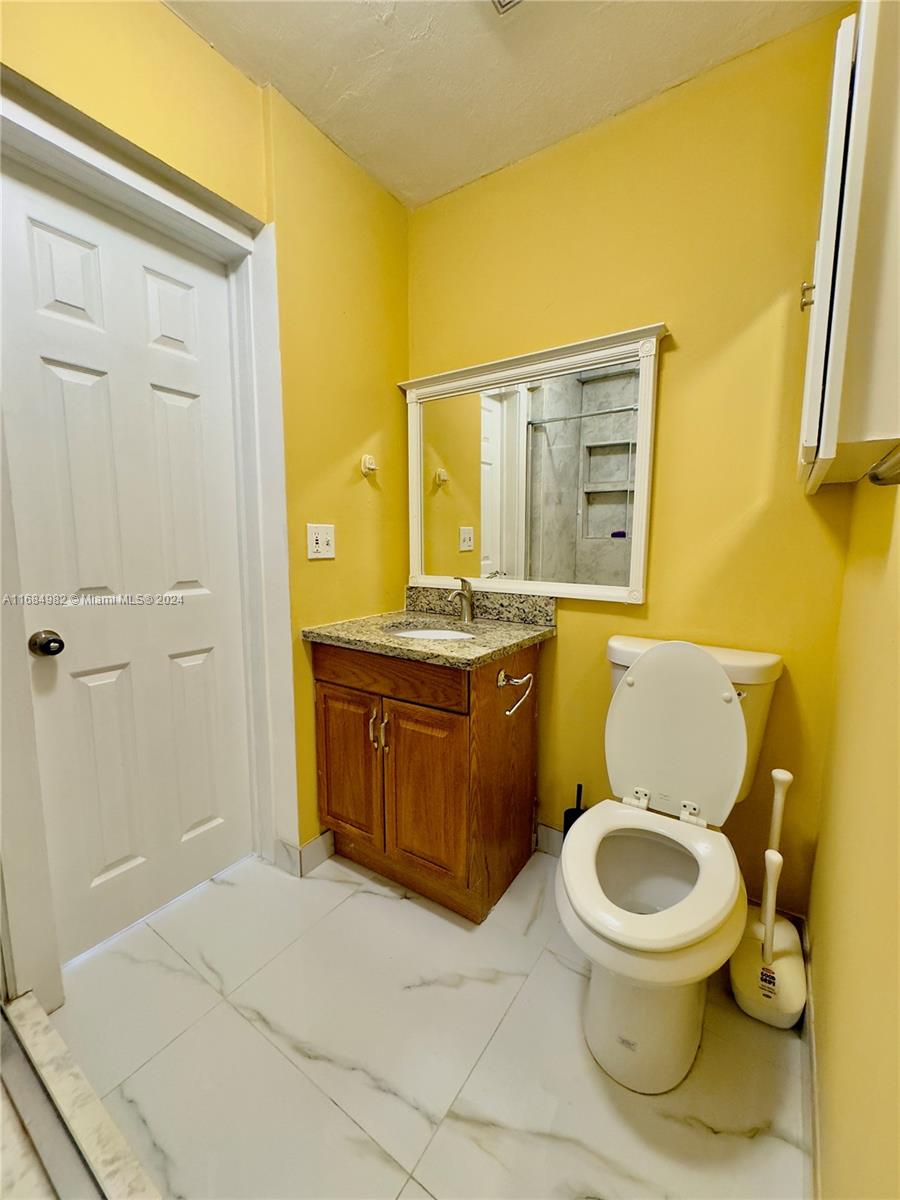 SOUTH HOLLYWOOD AMD PLAT - Residential