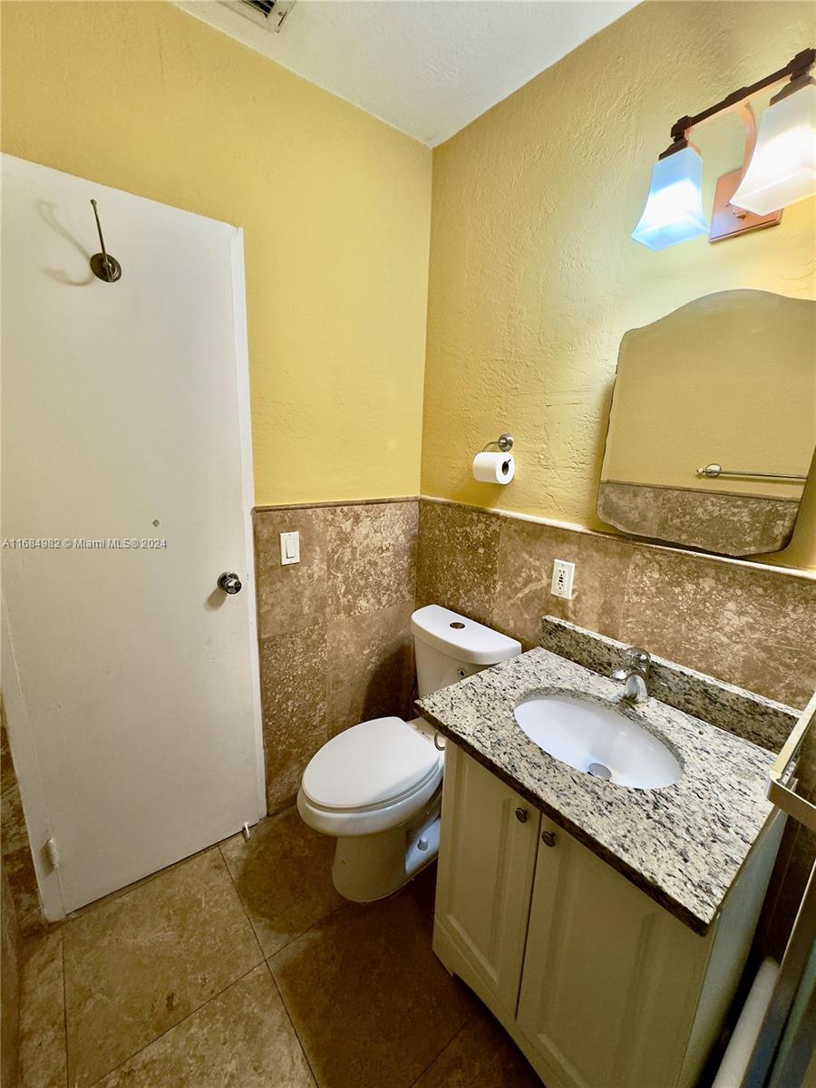 SOUTH HOLLYWOOD AMD PLAT - Residential