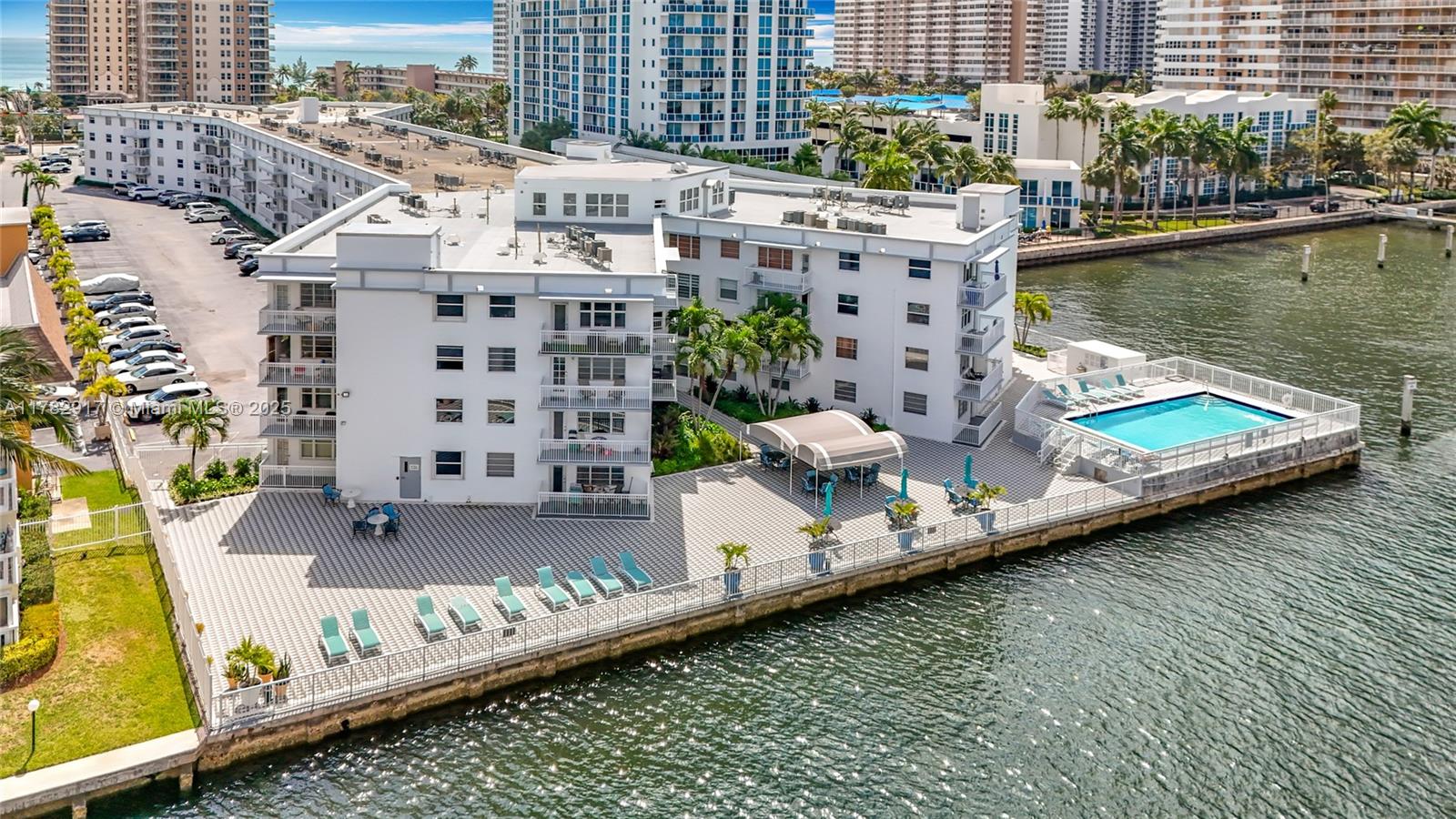 CHELSEA BAYVIEW CONDO - Residential