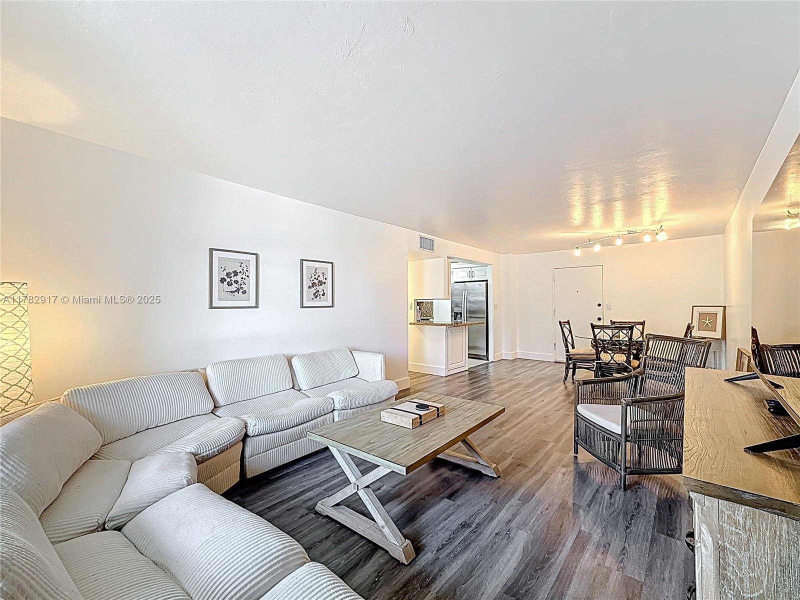 CHELSEA BAYVIEW CONDO - Residential