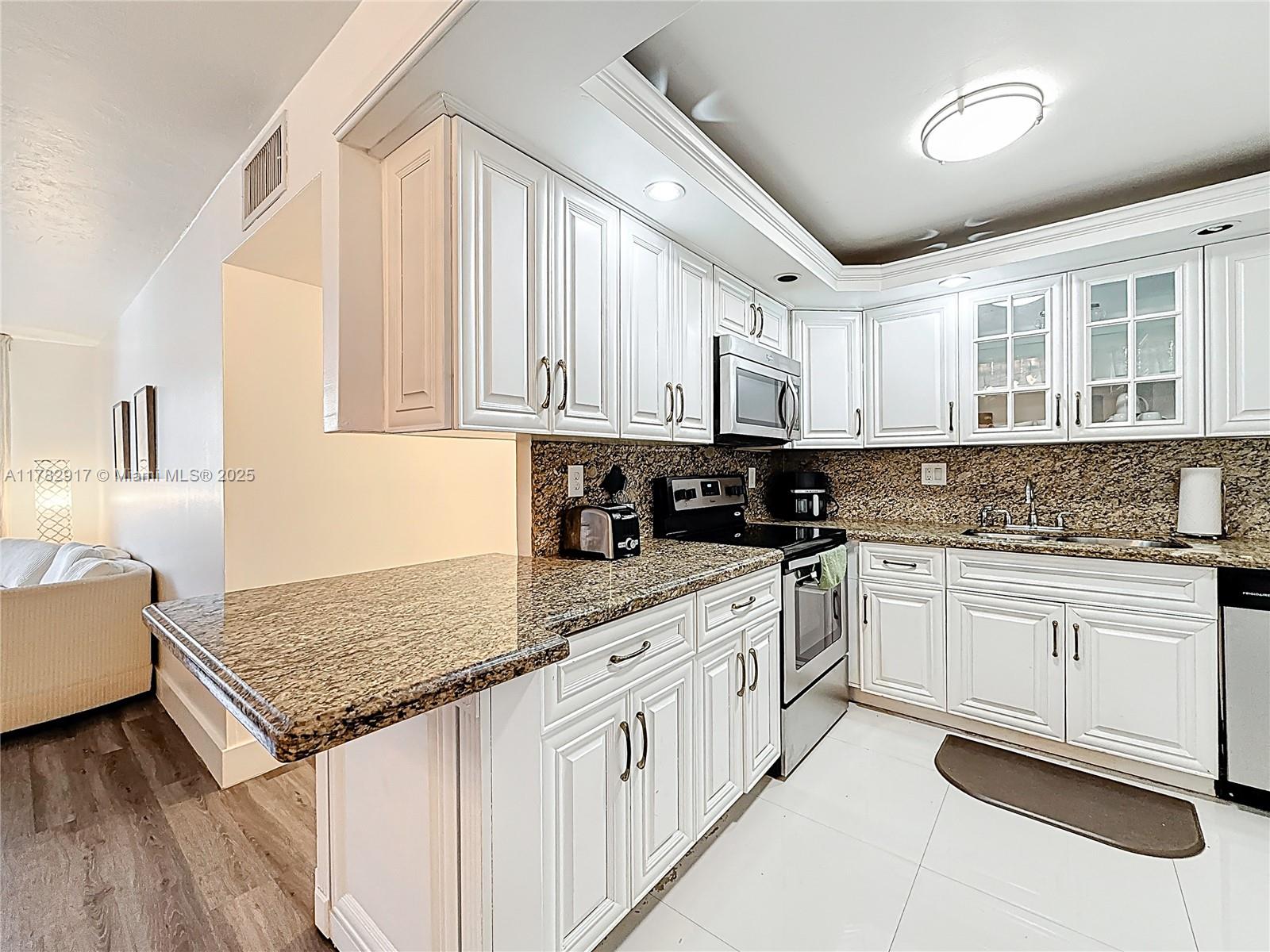 1913 S Ocean Dr 110