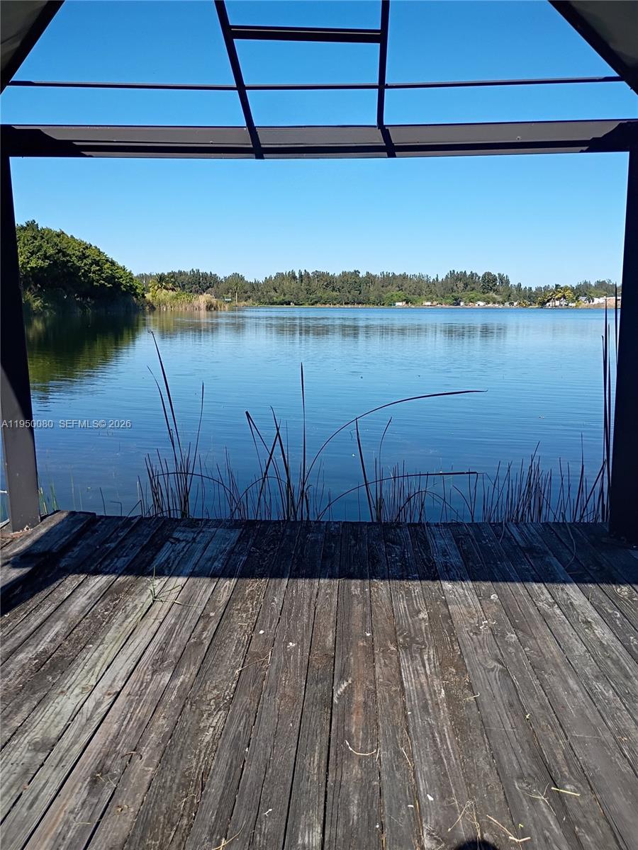 LAKE RIDGE ESTATES S/D - Residential