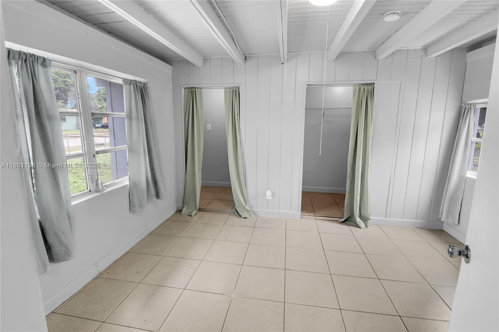 BOULEVARD GARDENS - Residential Lease