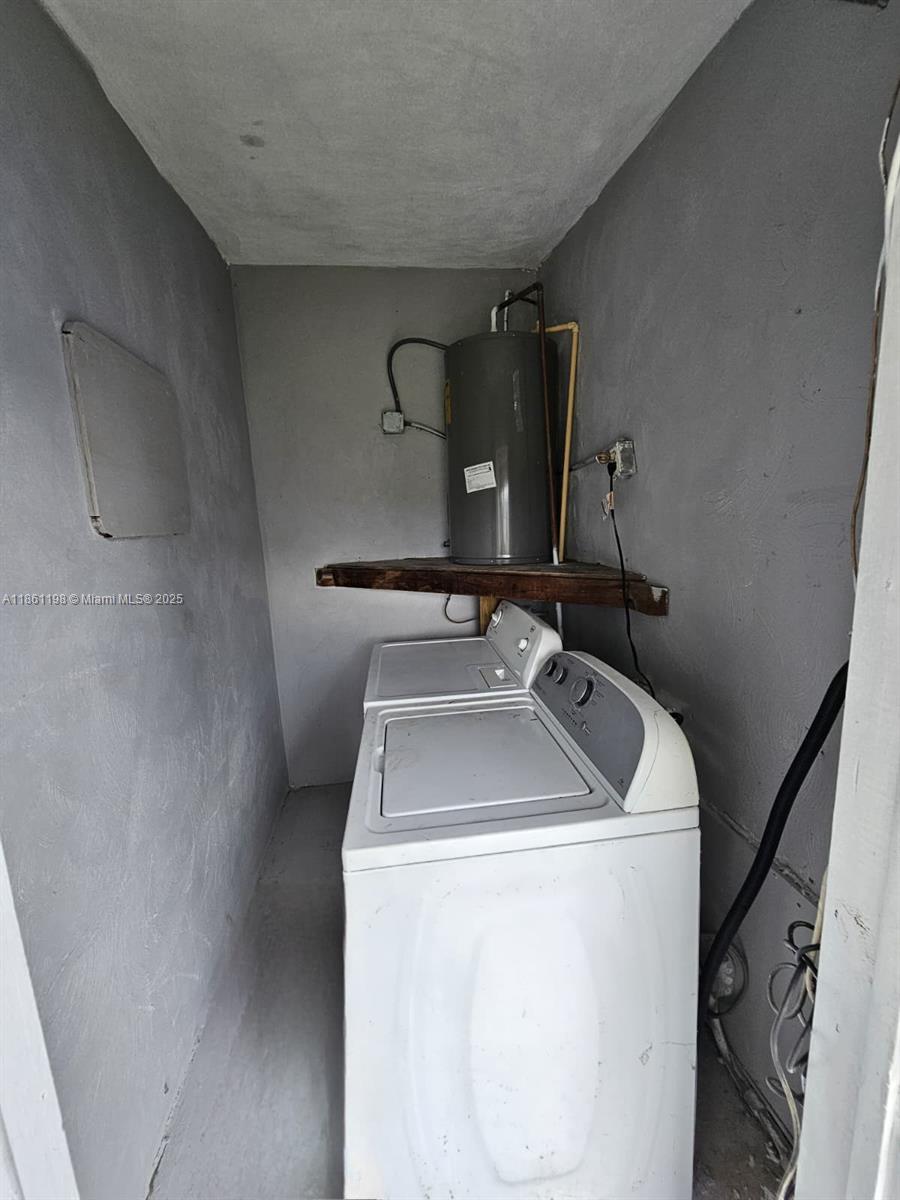 BOULEVARD GARDENS - Residential Lease