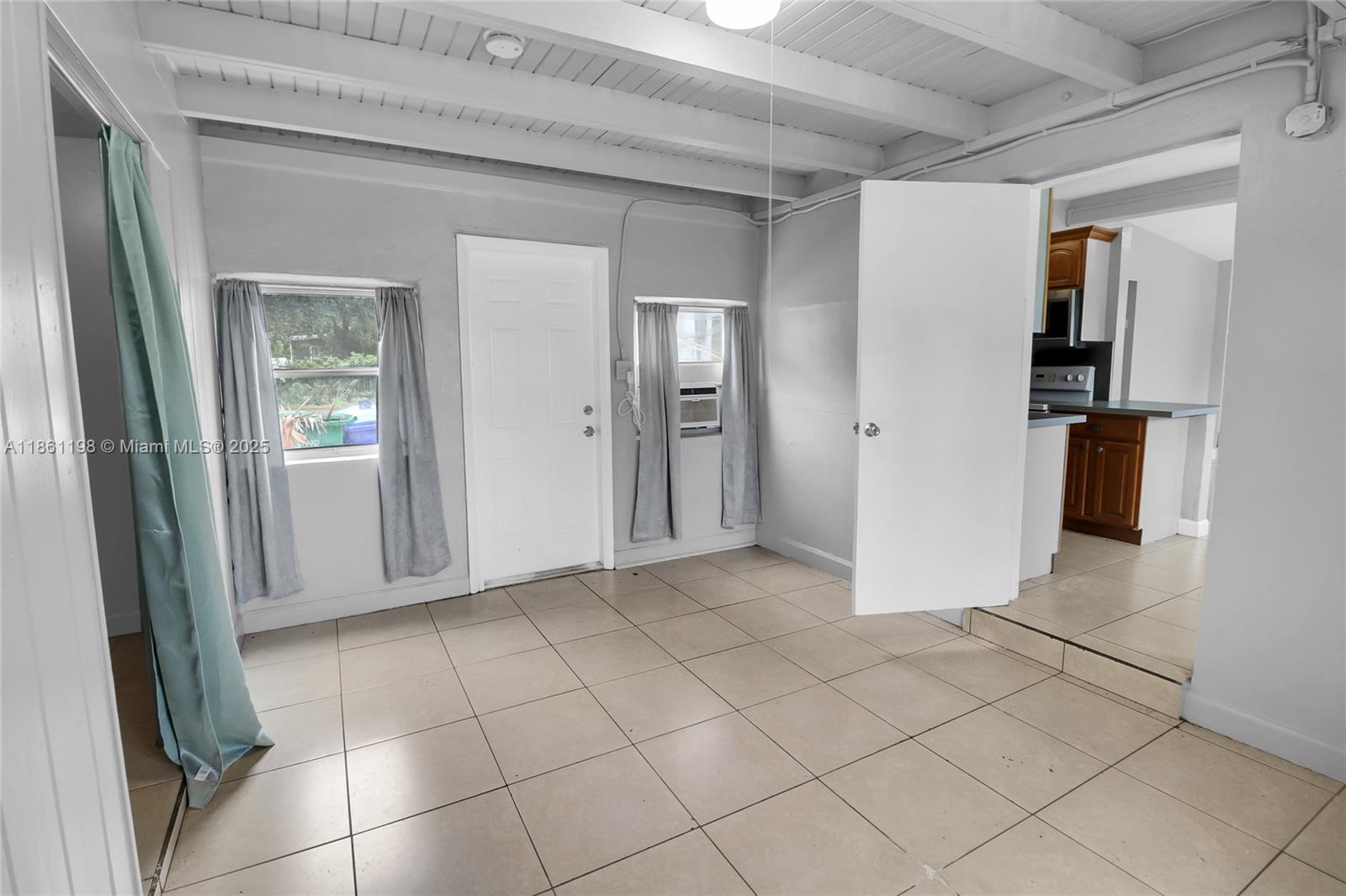 BOULEVARD GARDENS - Residential Lease