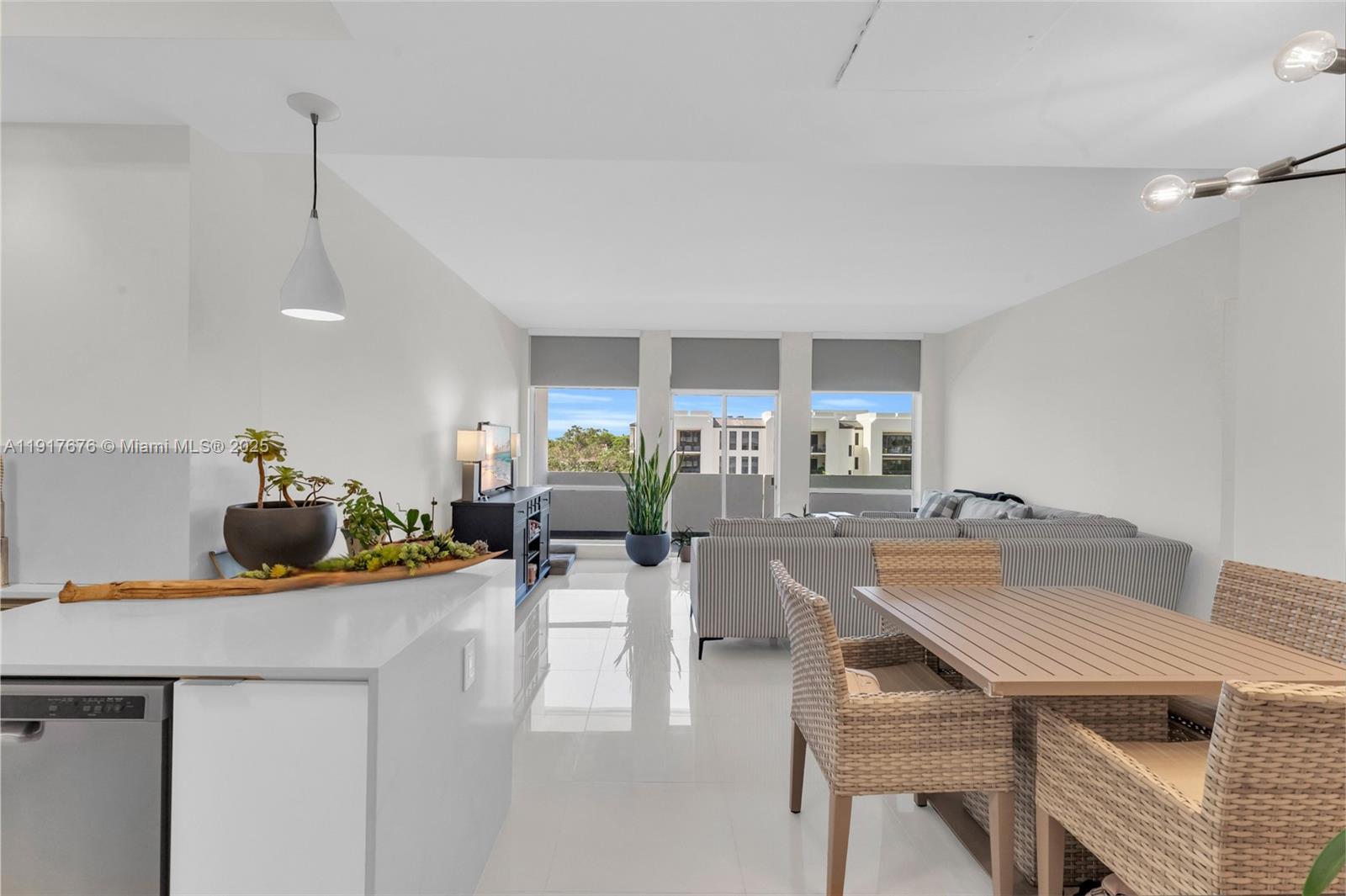 700 Biltmore Way 505