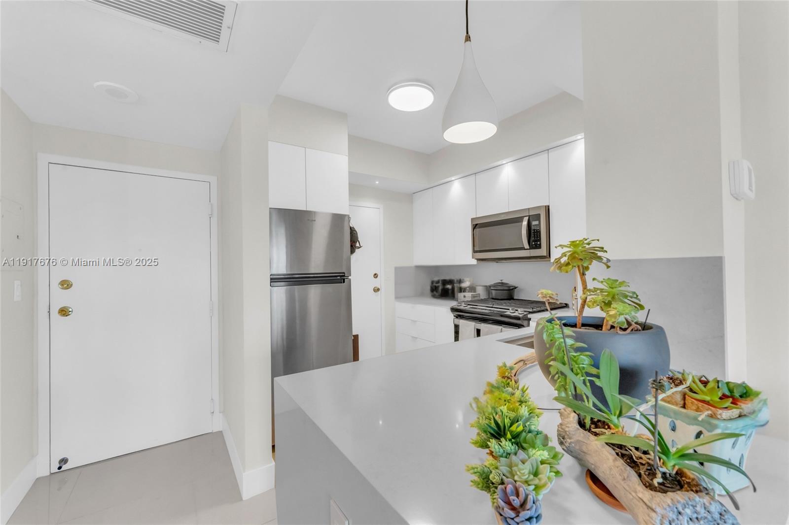 DAVID WILLIAM HOTEL CONDO - Residential Lease