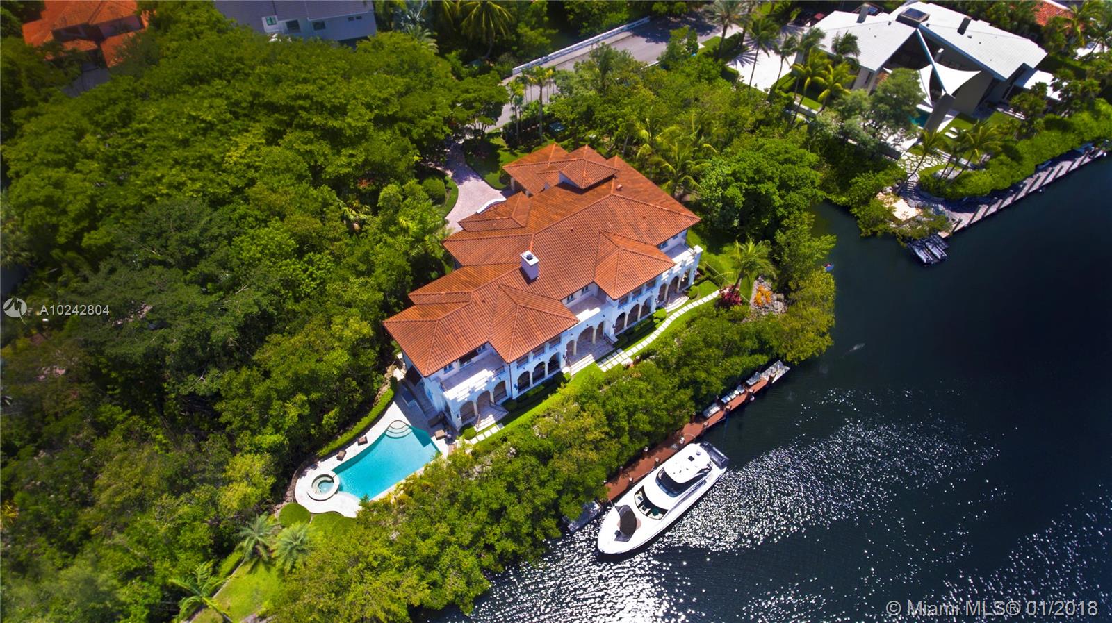 Cocoplum Yacht Club - Residential