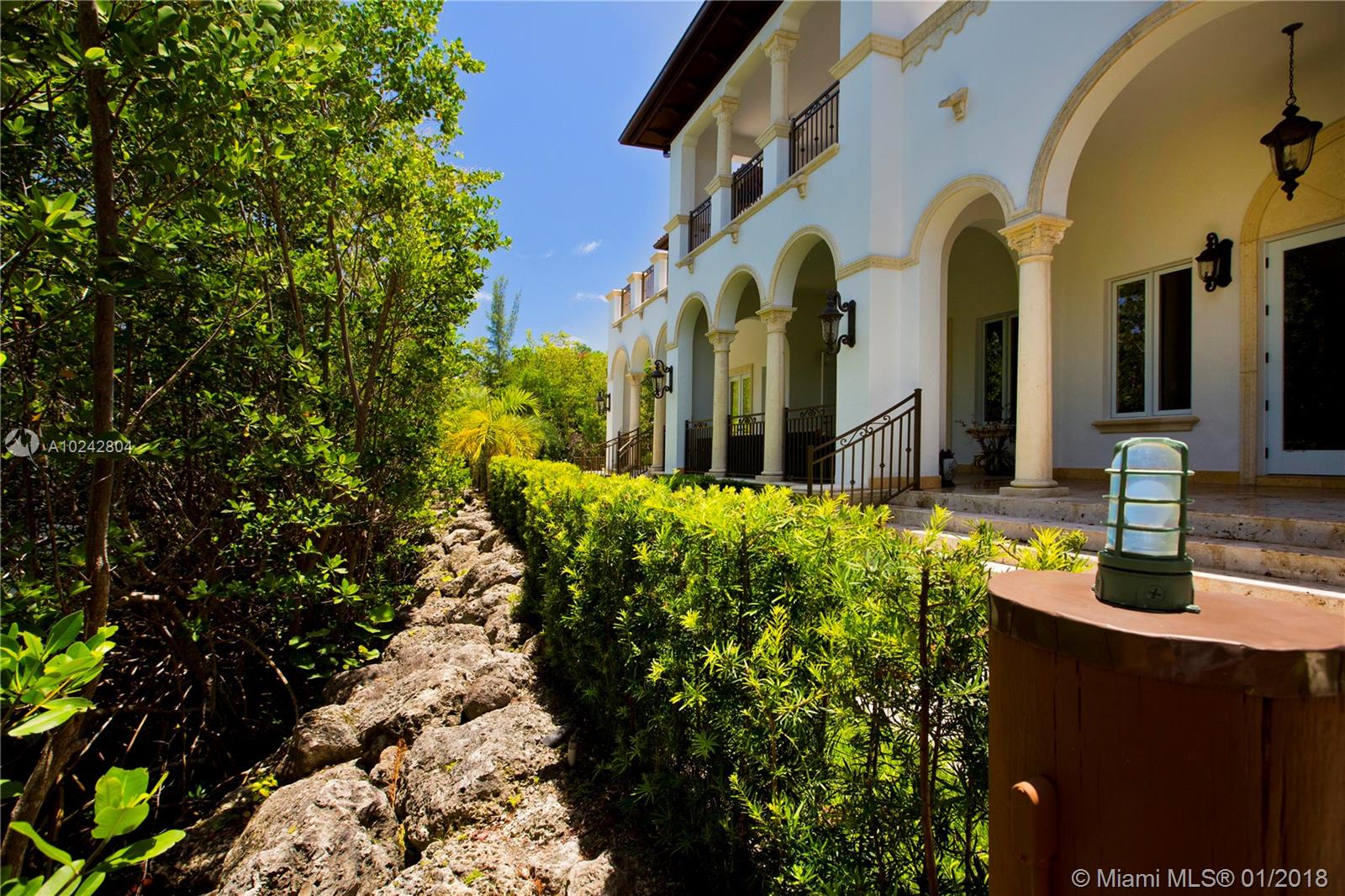 Cocoplum Yacht Club - Residential