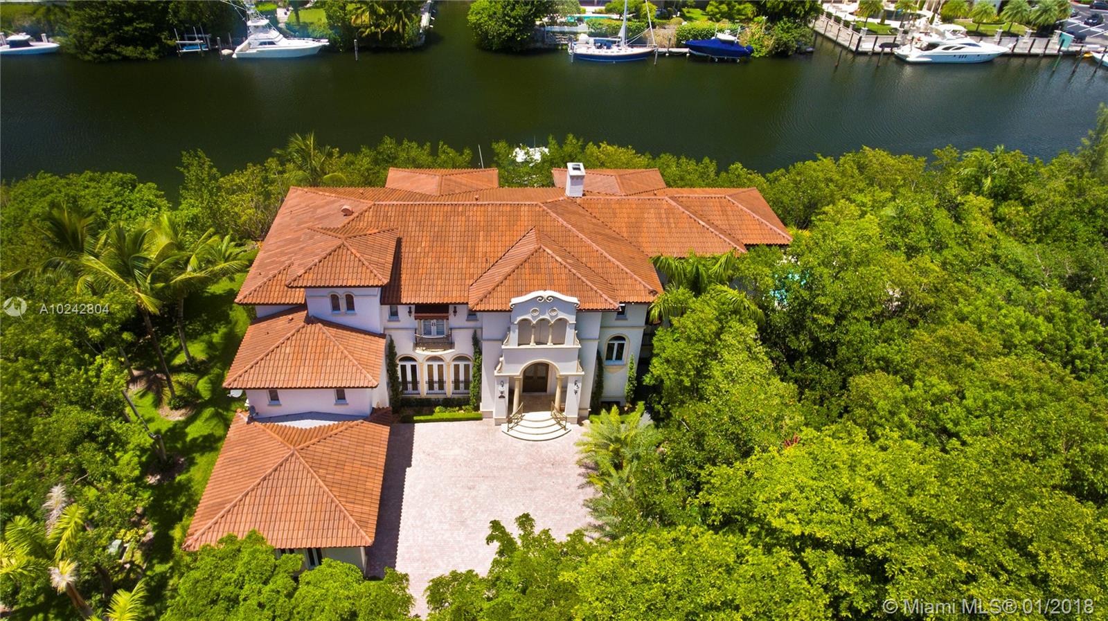 Cocoplum Yacht Club - Residential