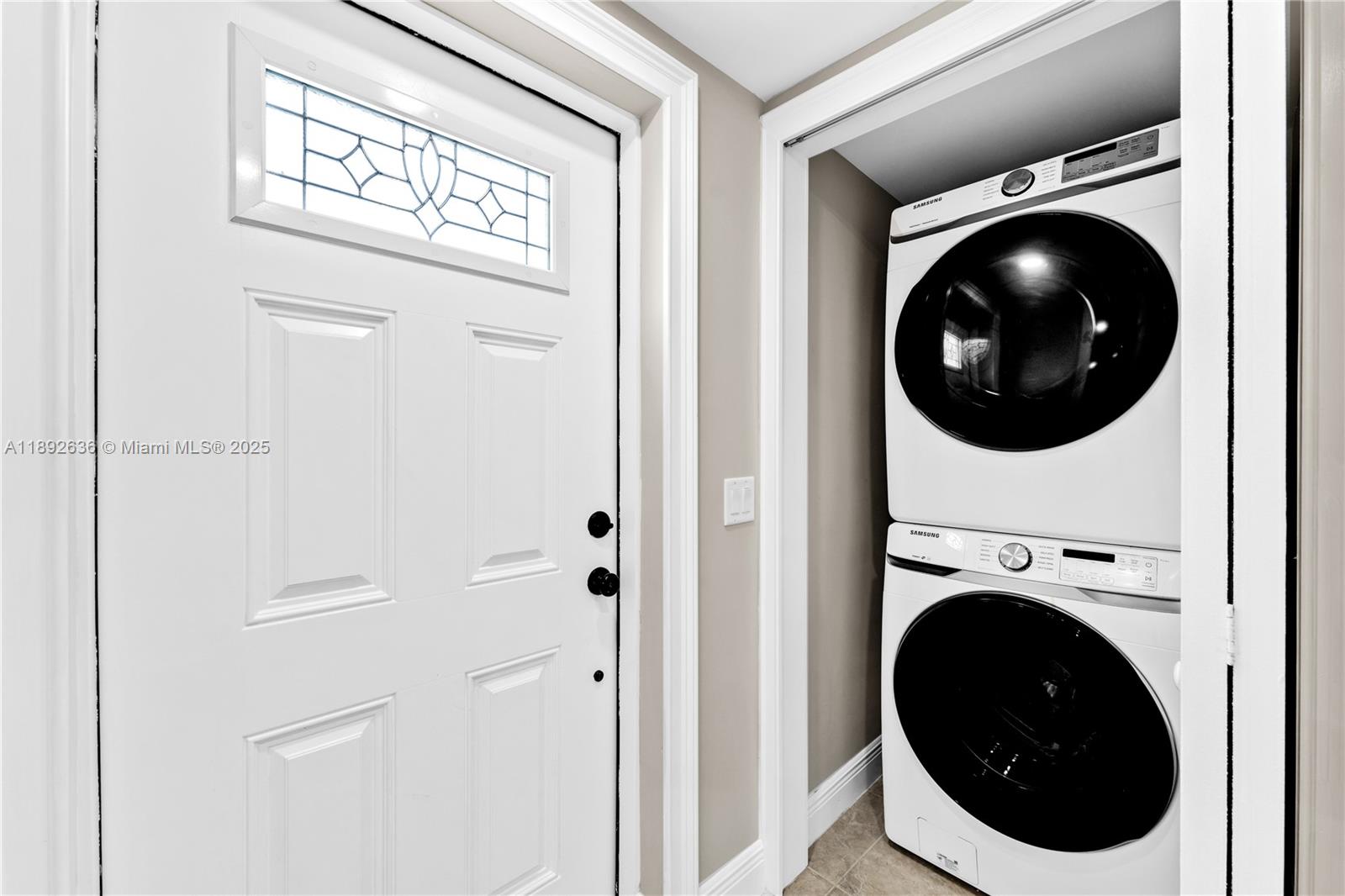 REV PL SEC 2 CC ESTATES - Residential Income