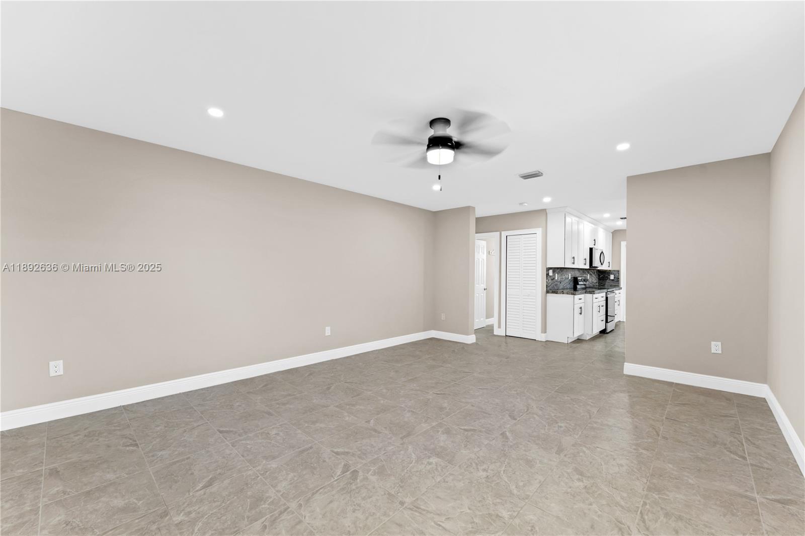 REV PL SEC 2 CC ESTATES - Residential Income