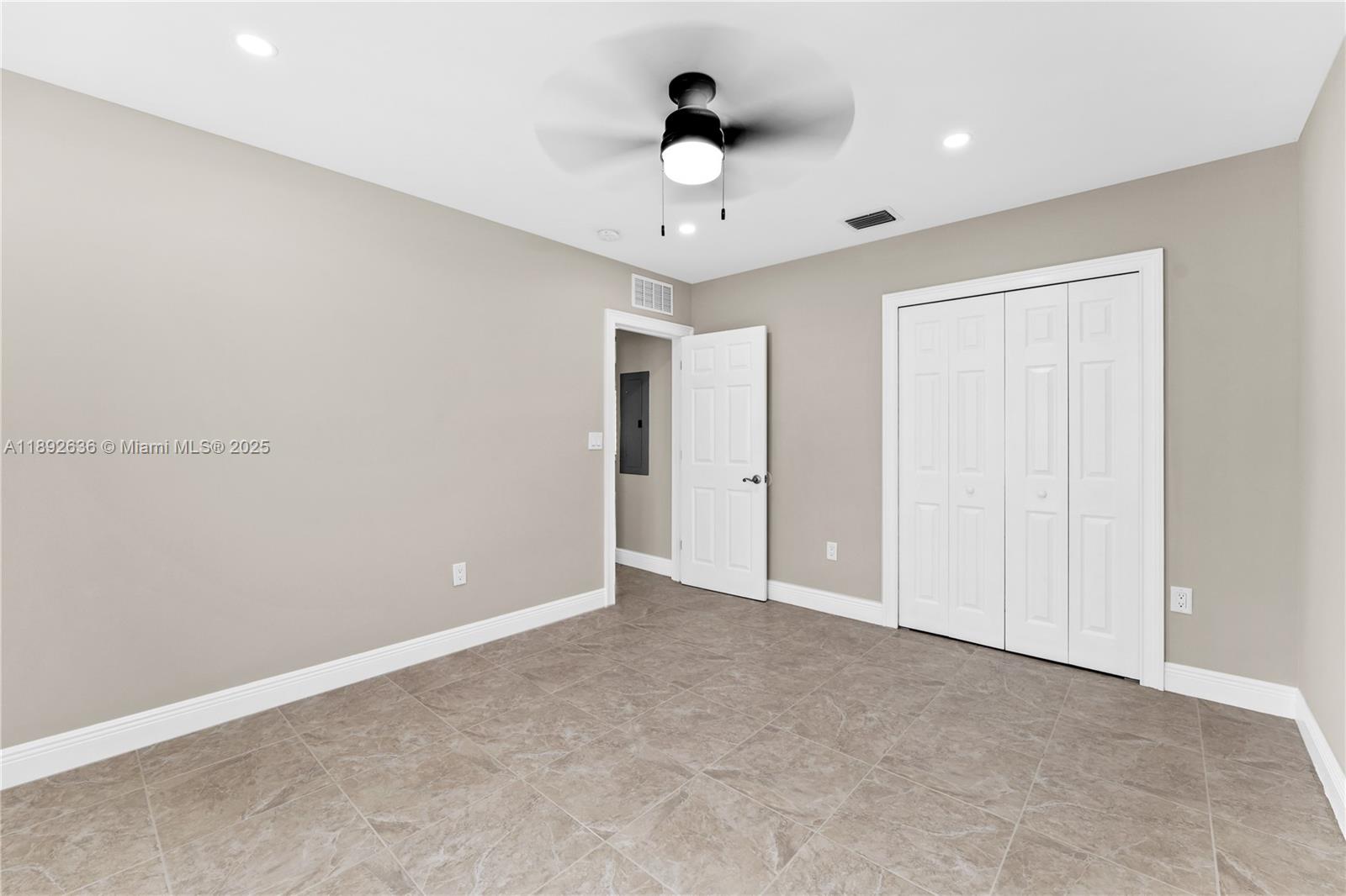 REV PL SEC 2 CC ESTATES - Residential Income