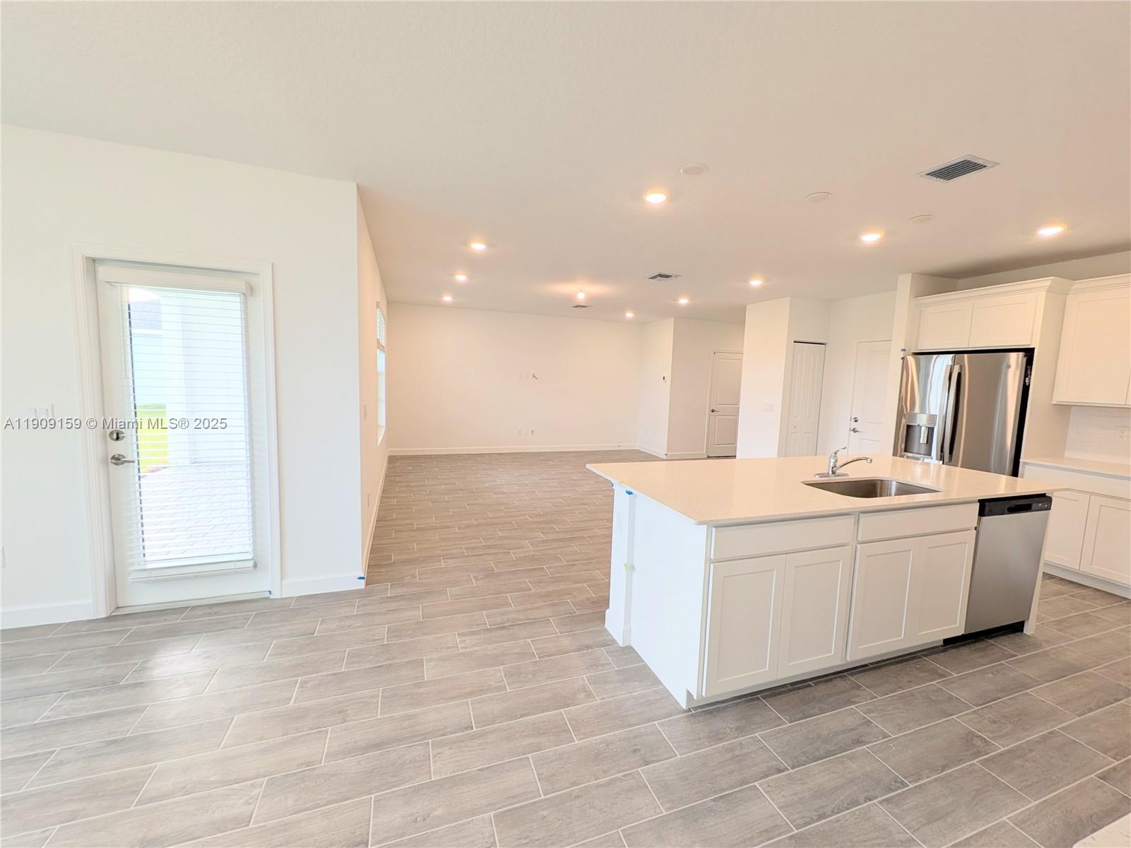 ARDEN PUD POD D NORTHEAST - Residential Lease