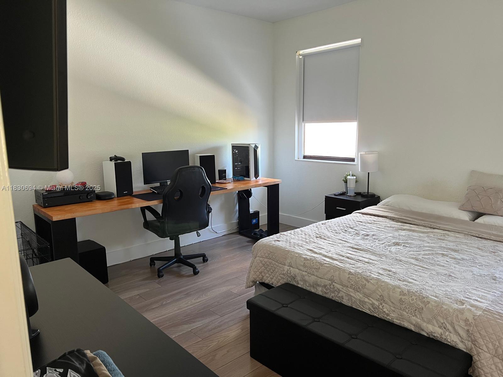 INTERLAKEN - Residential