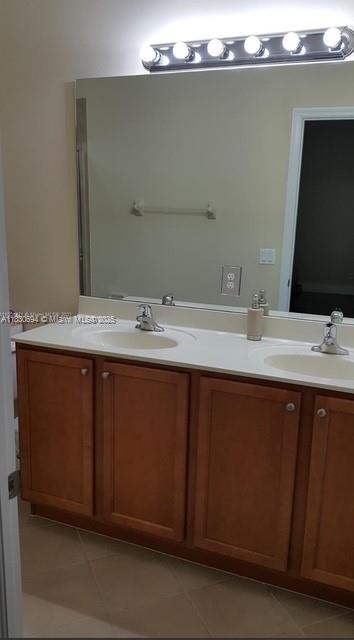 INTERLAKEN - Residential