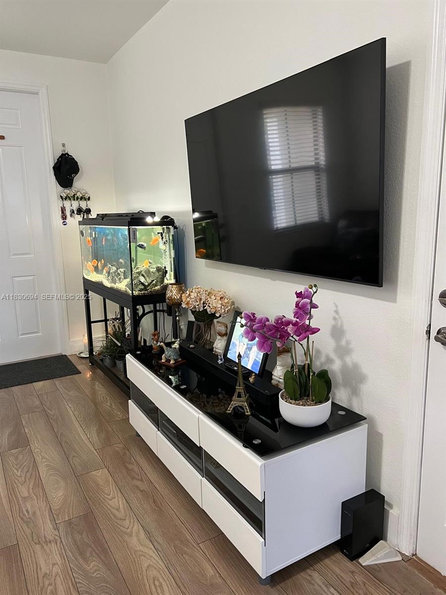 4217 SW 164th CT 4217