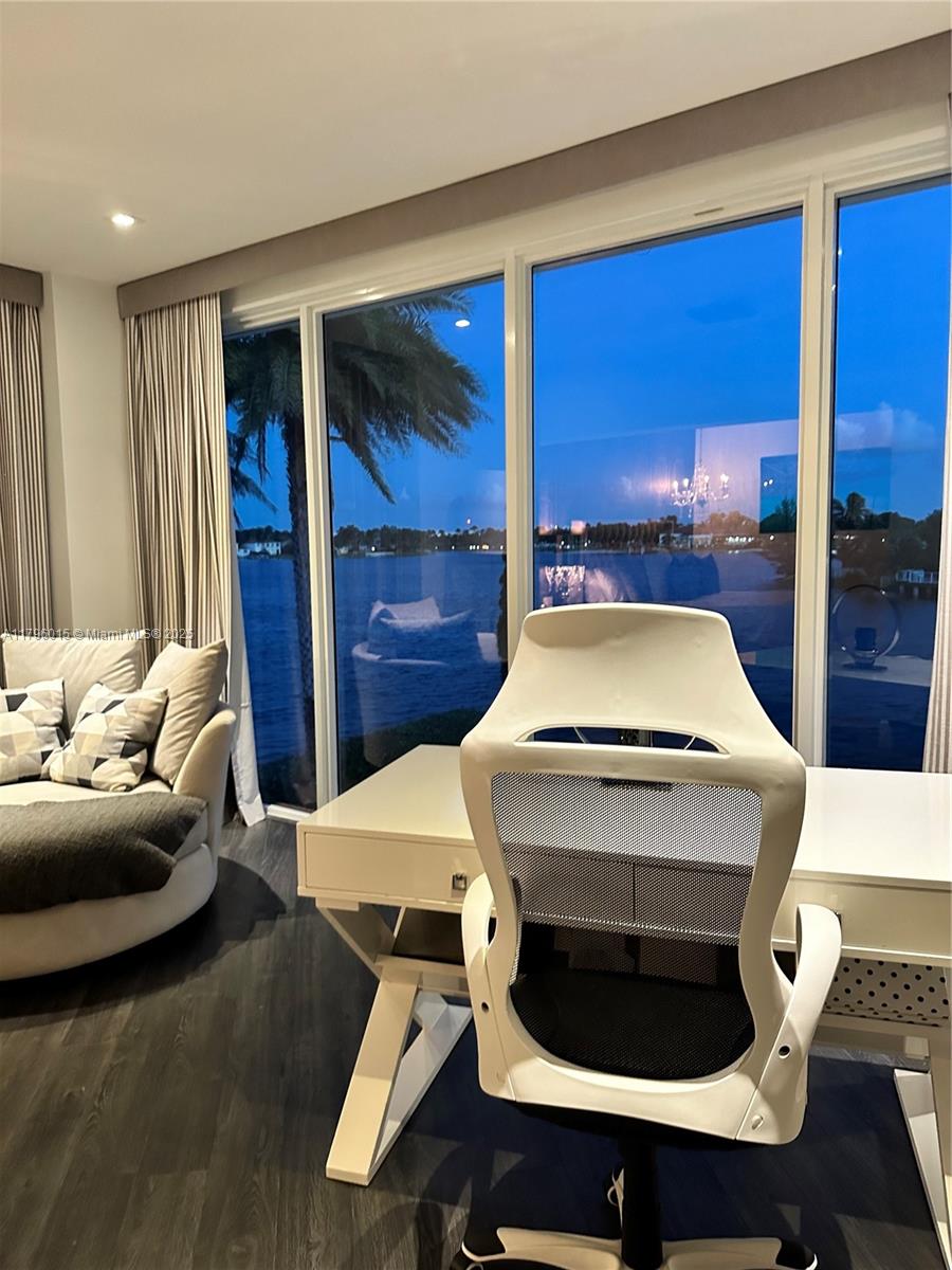 DORAL ISLES MEDITERRANEA - Residential Lease