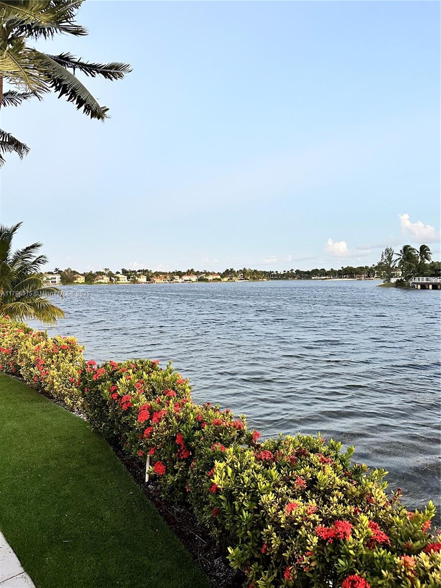 DORAL ISLES MEDITERRANEA - Residential Lease