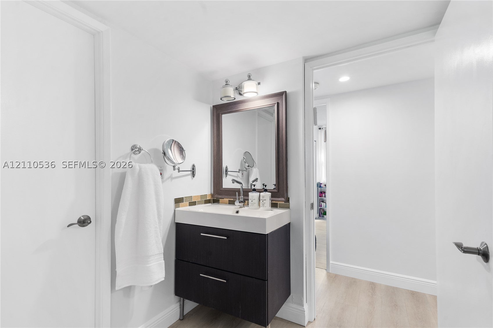 3350 NE 192nd St 4Q-B