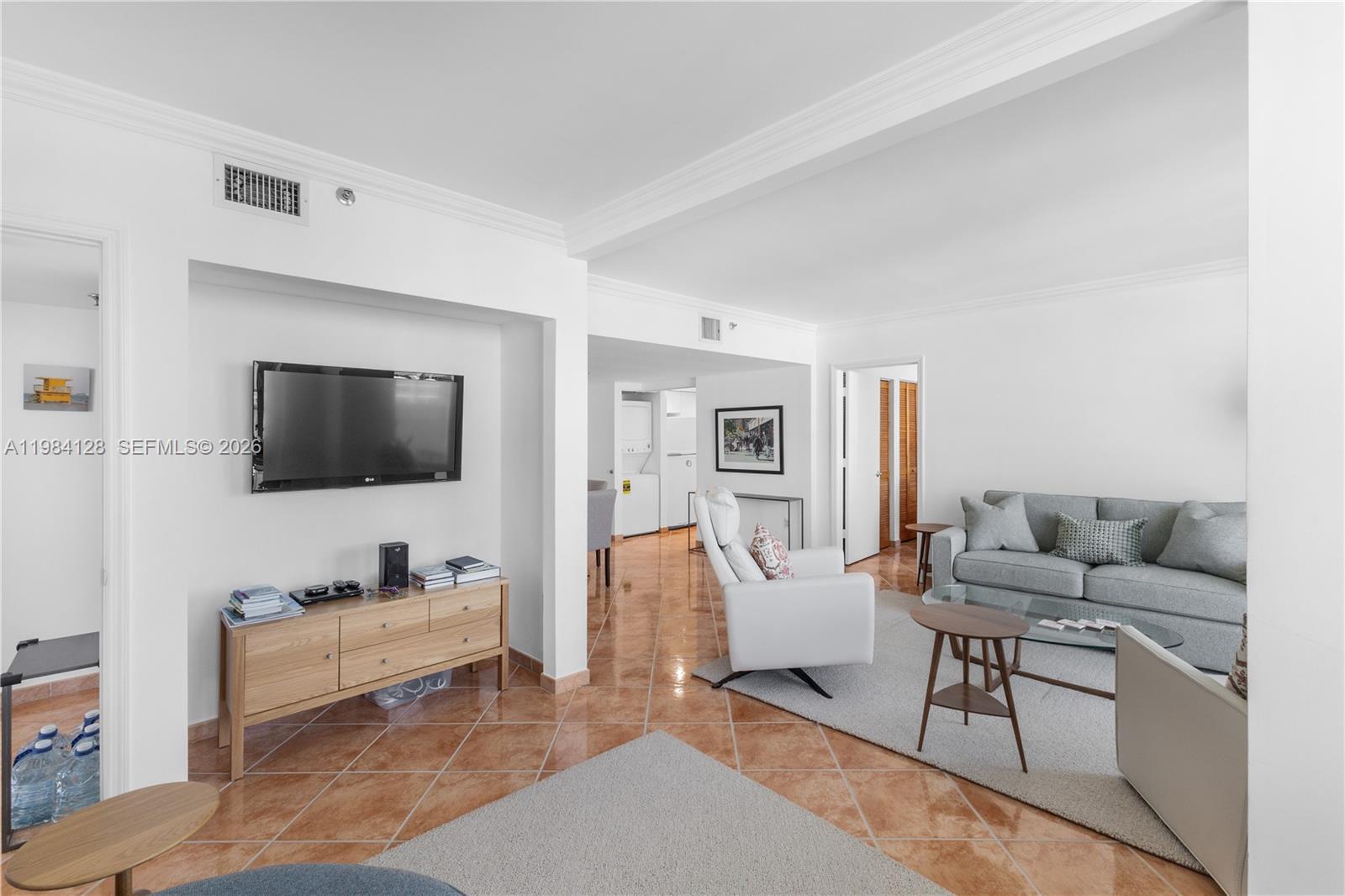 BAYVIEW PLAZA CONDO - Residential