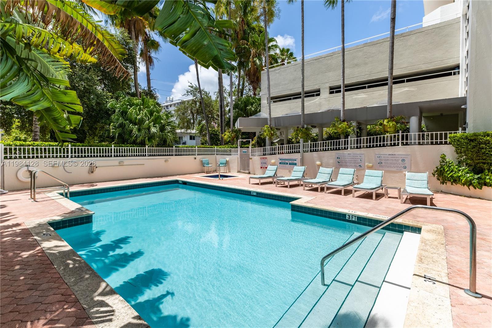 BAYVIEW PLAZA CONDO - Residential