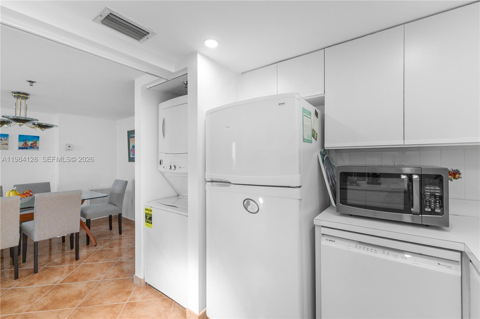 BAYVIEW PLAZA CONDO - Residential