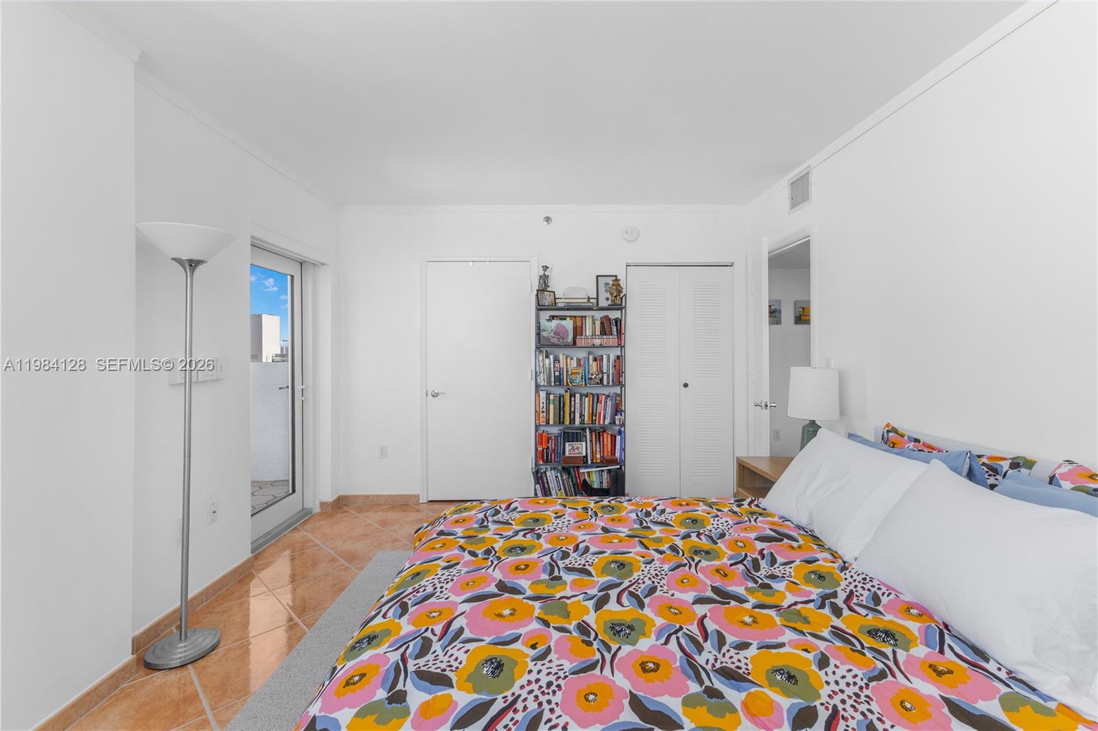 BAYVIEW PLAZA CONDO - Residential