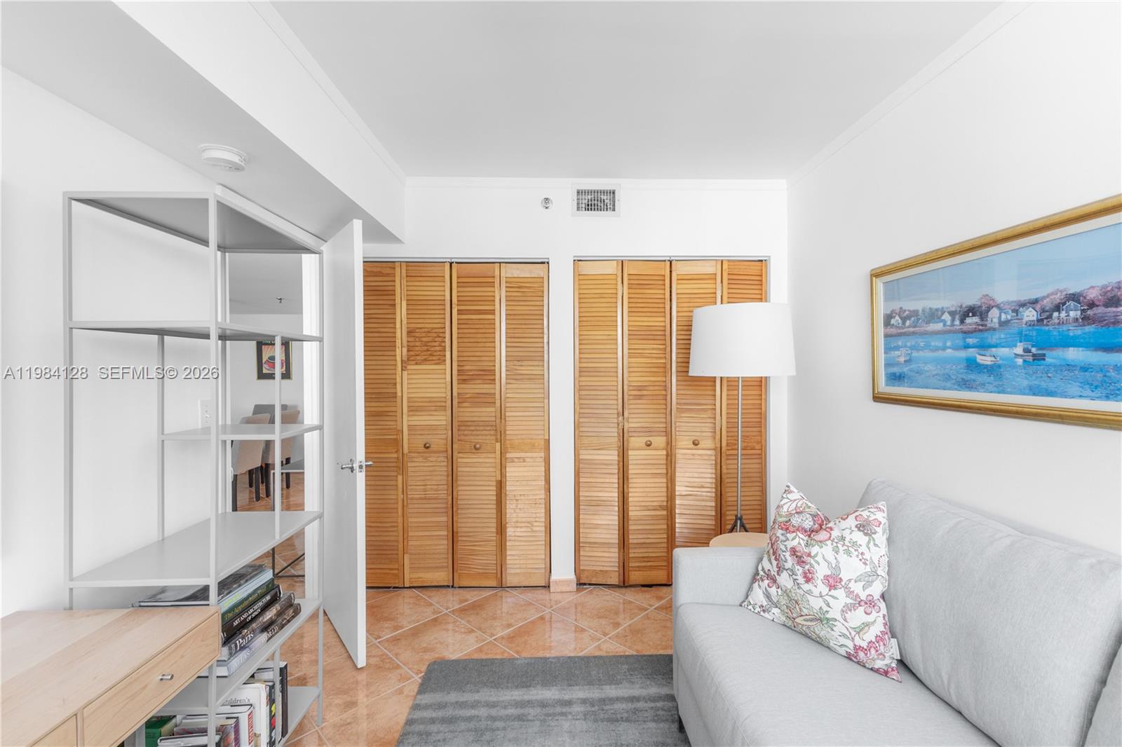 BAYVIEW PLAZA CONDO - Residential