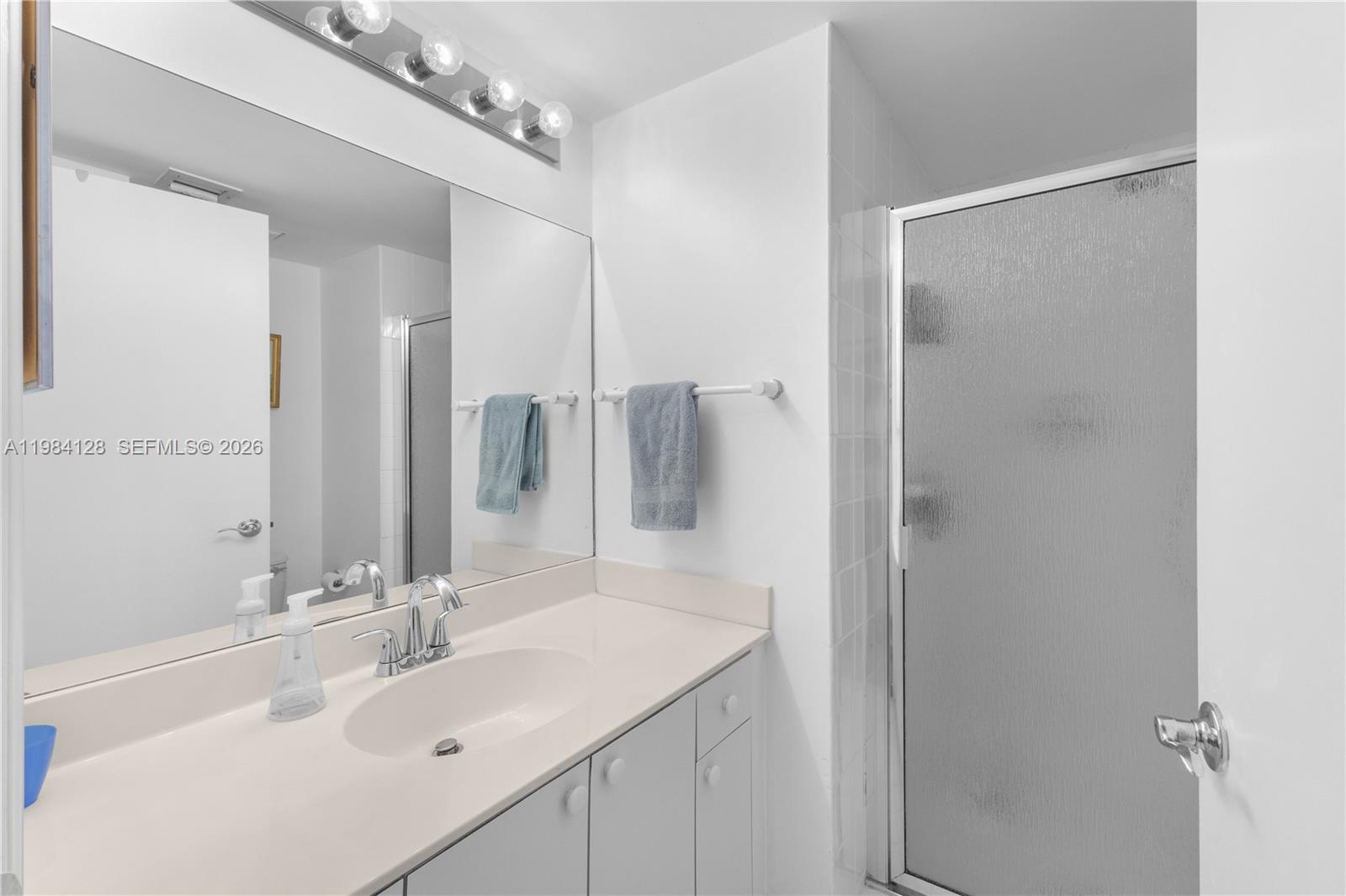 BAYVIEW PLAZA CONDO - Residential