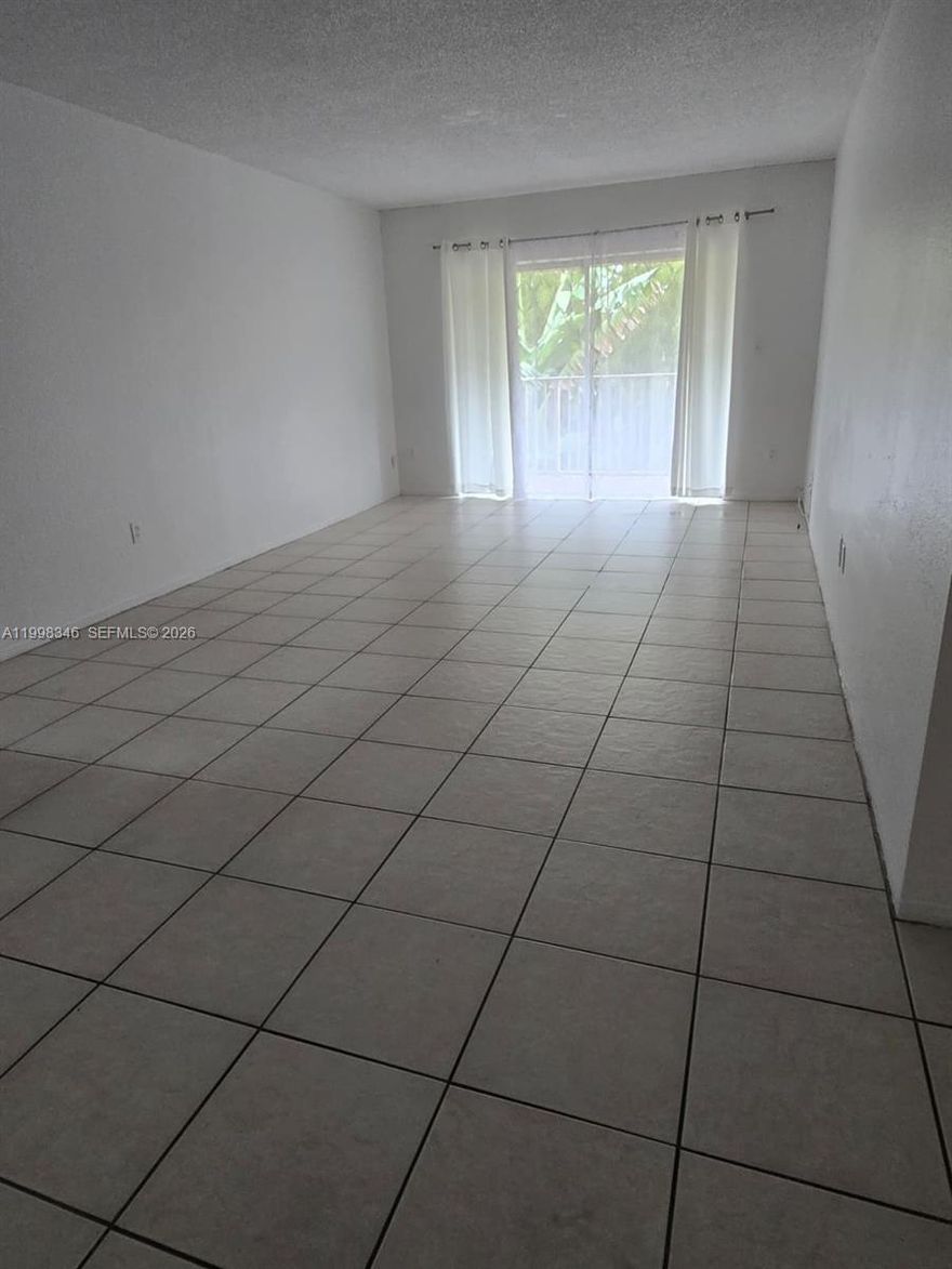 Beautifully refreshed 2-bedroom, 2-bathroom unit in the desirable Puerta del Sol community in Kendall. Recently painted and move-in ready, this bright and well-maintained residence features ceramic tile flooring throughout the living areas and laminate wood flooring in both bedrooms, offering a warm and comfortable feel.
The layout provides spacious living and dining areas, a functional kitchen, and generously sized bedrooms with ample closet space. The unit is ideal for both families and professionals seeking comfort and convenience.
Located in the heart of Kendall, Puerta del Sol offers easy access to major highways, shopping centers, restaurants, and parks. The property is situated near highly rated public and private schools, making it an excellent choice for families. Close proximity to supermarkets, gyms, and everyday essentials enhances the convenience of this location.
A great opportunity to rent in a well-established and centrally located community.