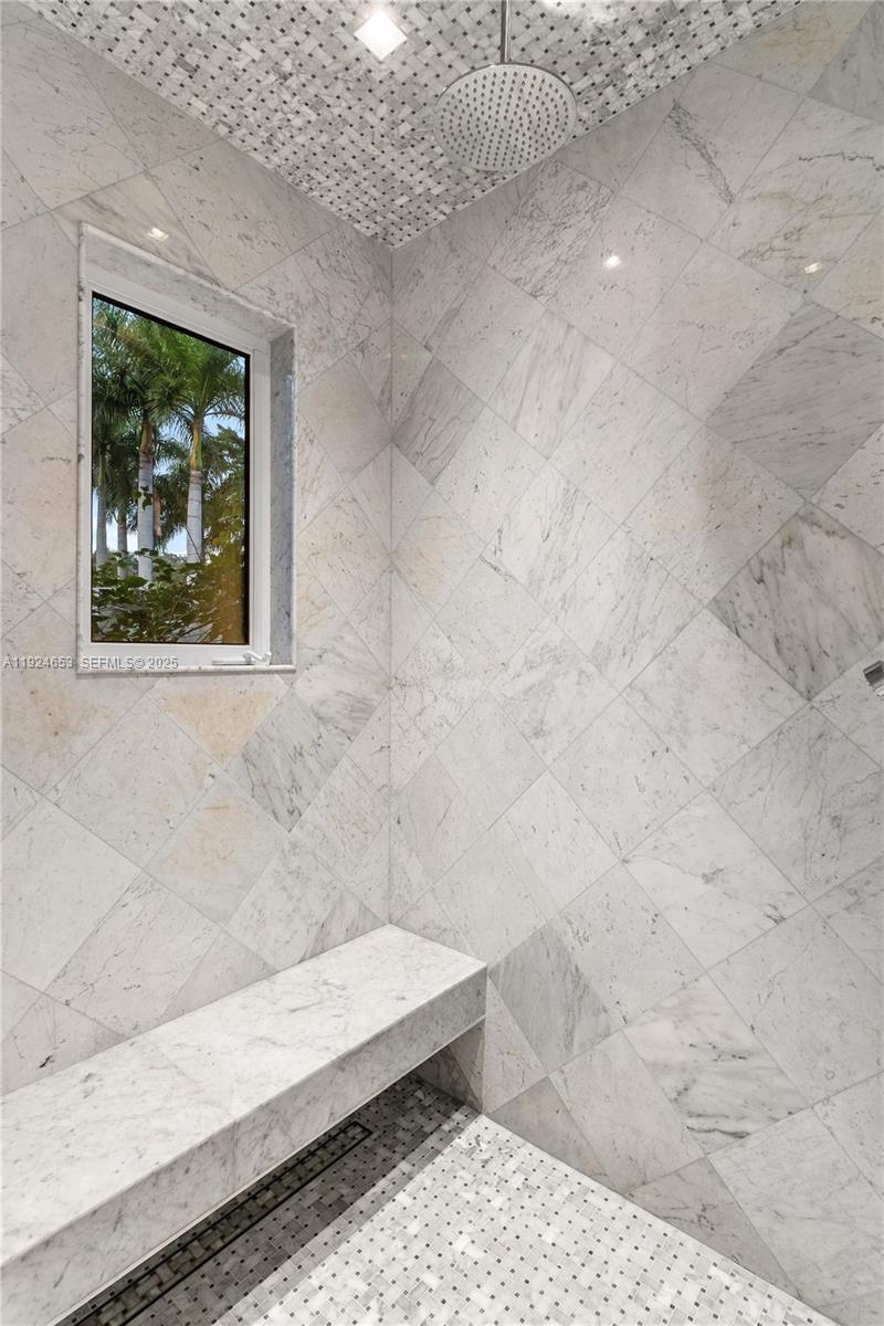 HELMS COUNTRY ESTATES ADD - Residential