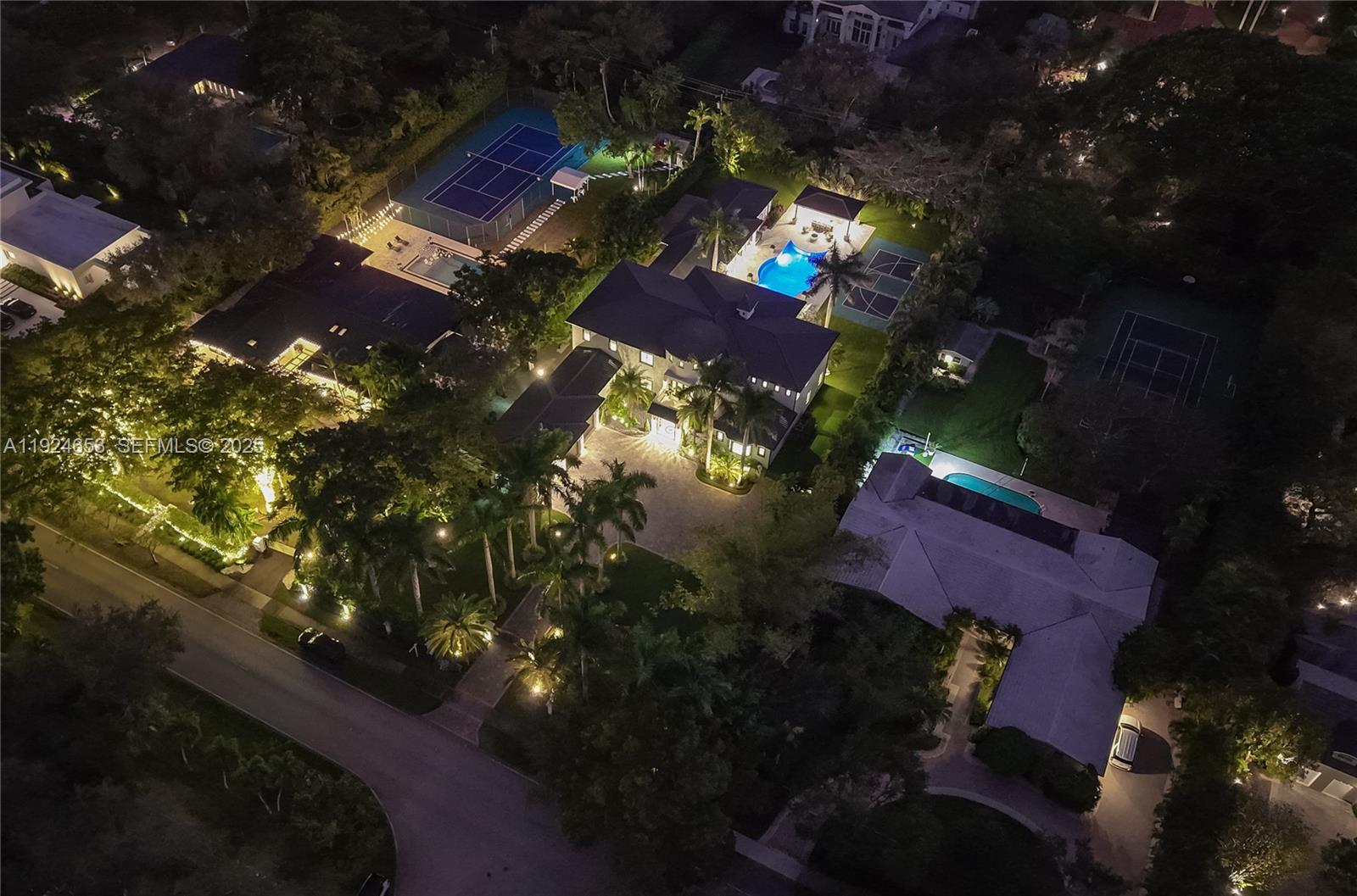 HELMS COUNTRY ESTATES ADD - Residential