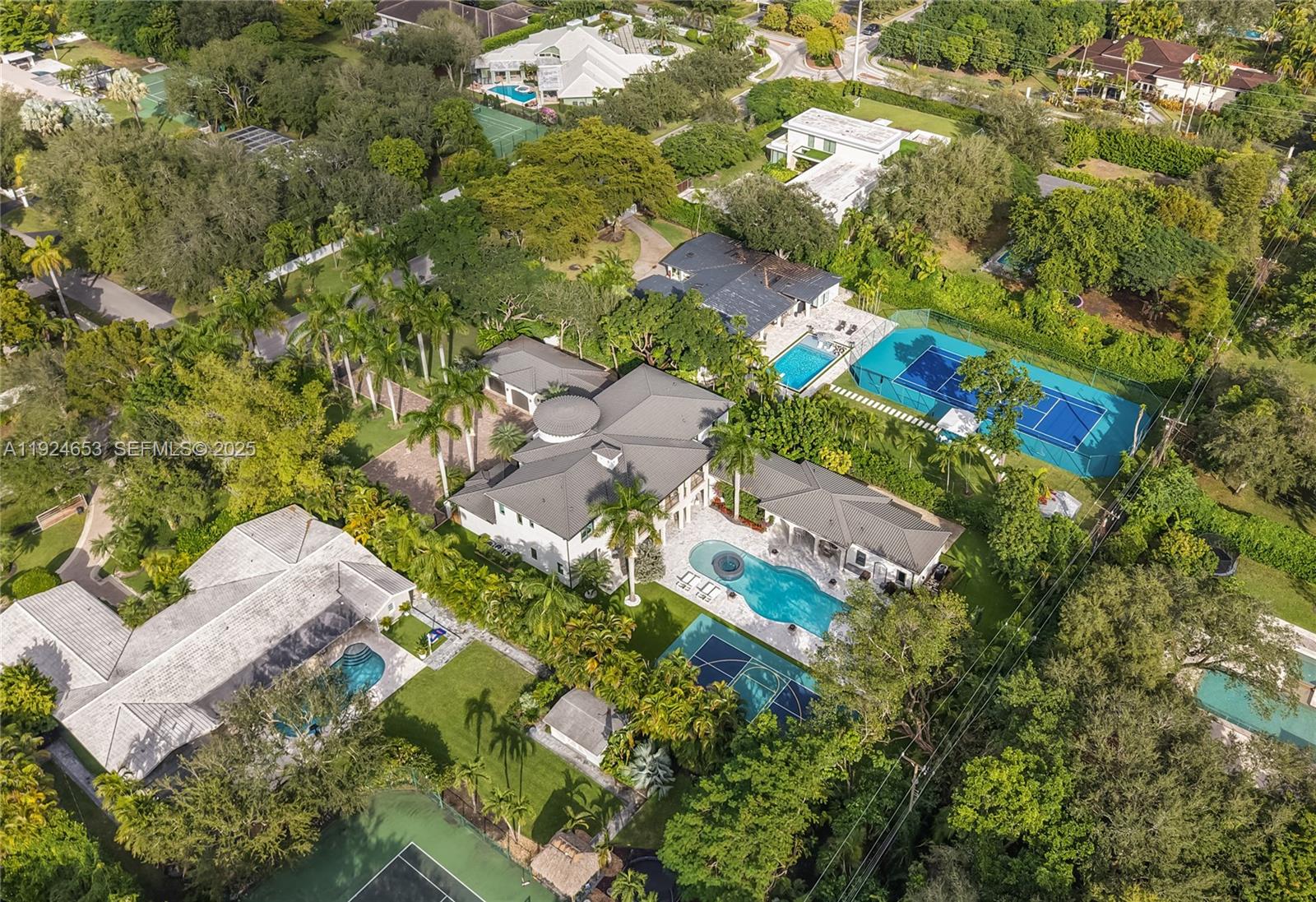 HELMS COUNTRY ESTATES ADD - Residential