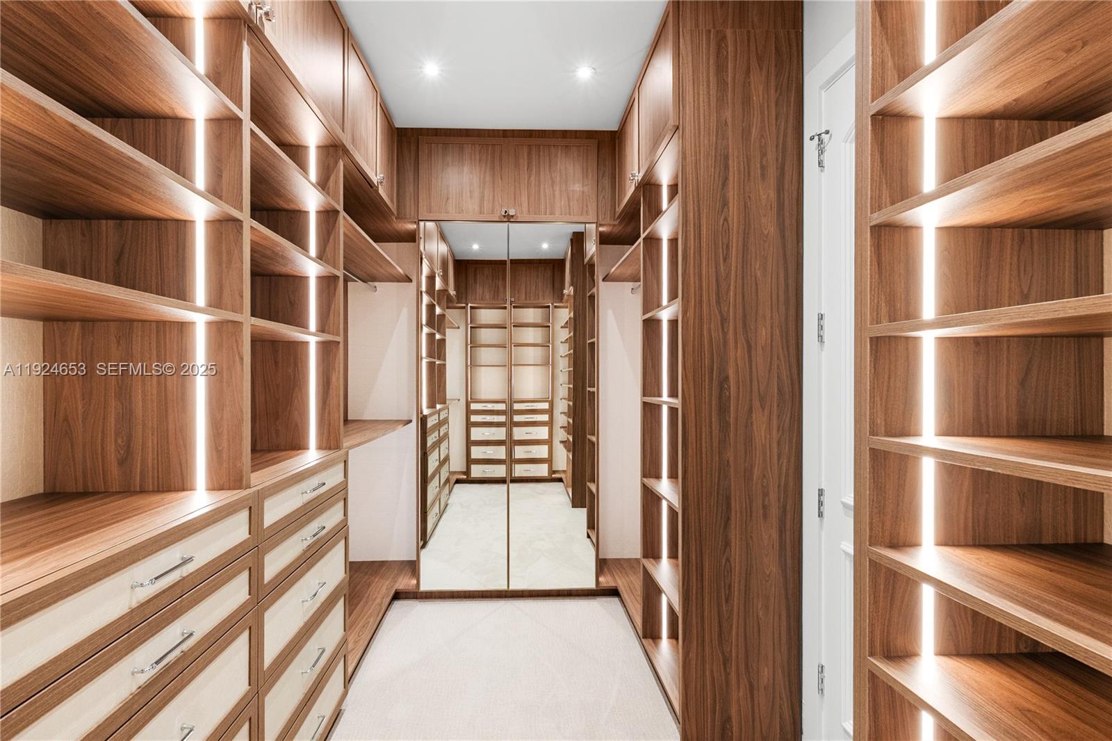 HELMS COUNTRY ESTATES ADD - Residential