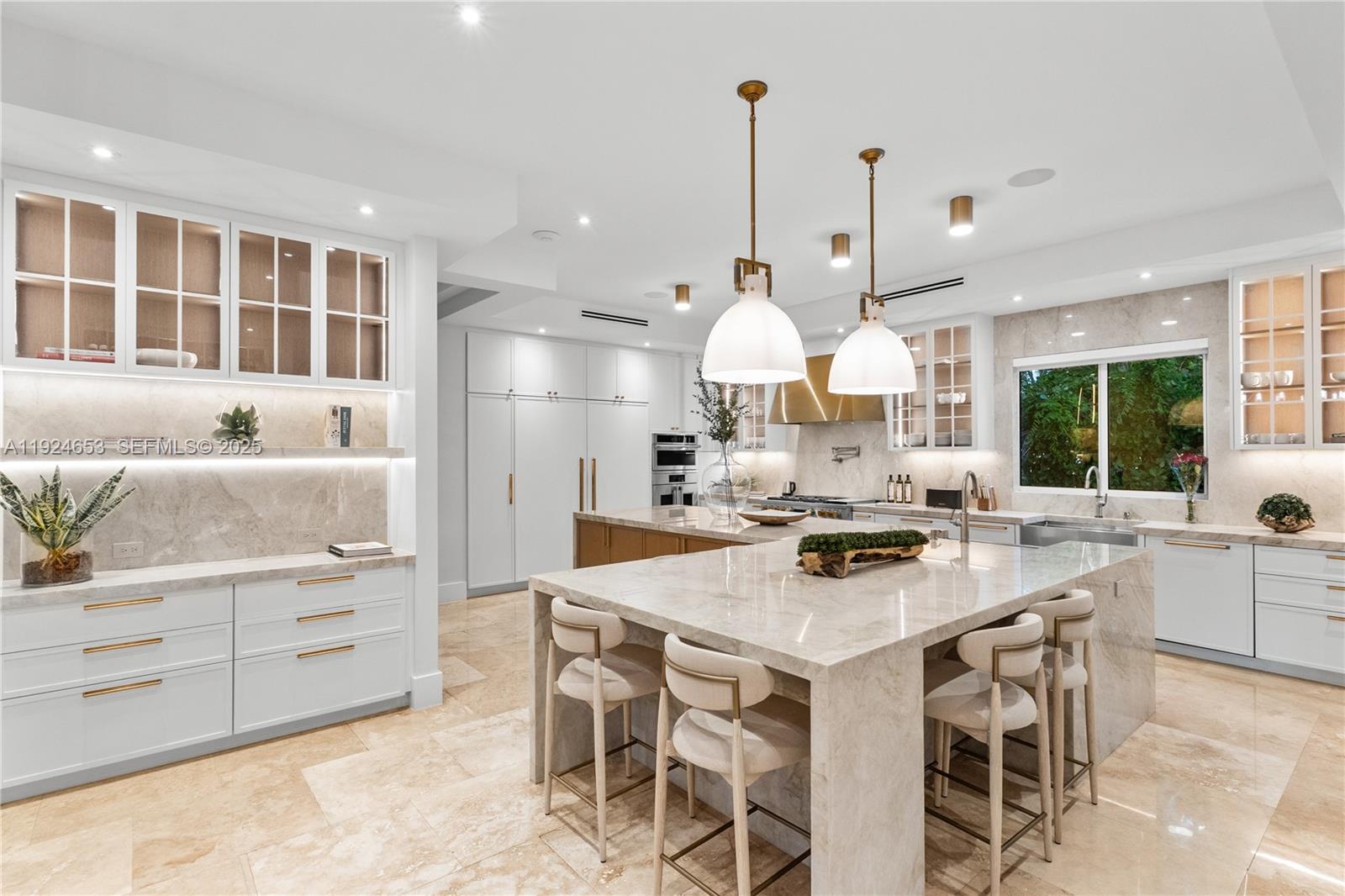 HELMS COUNTRY ESTATES ADD - Residential